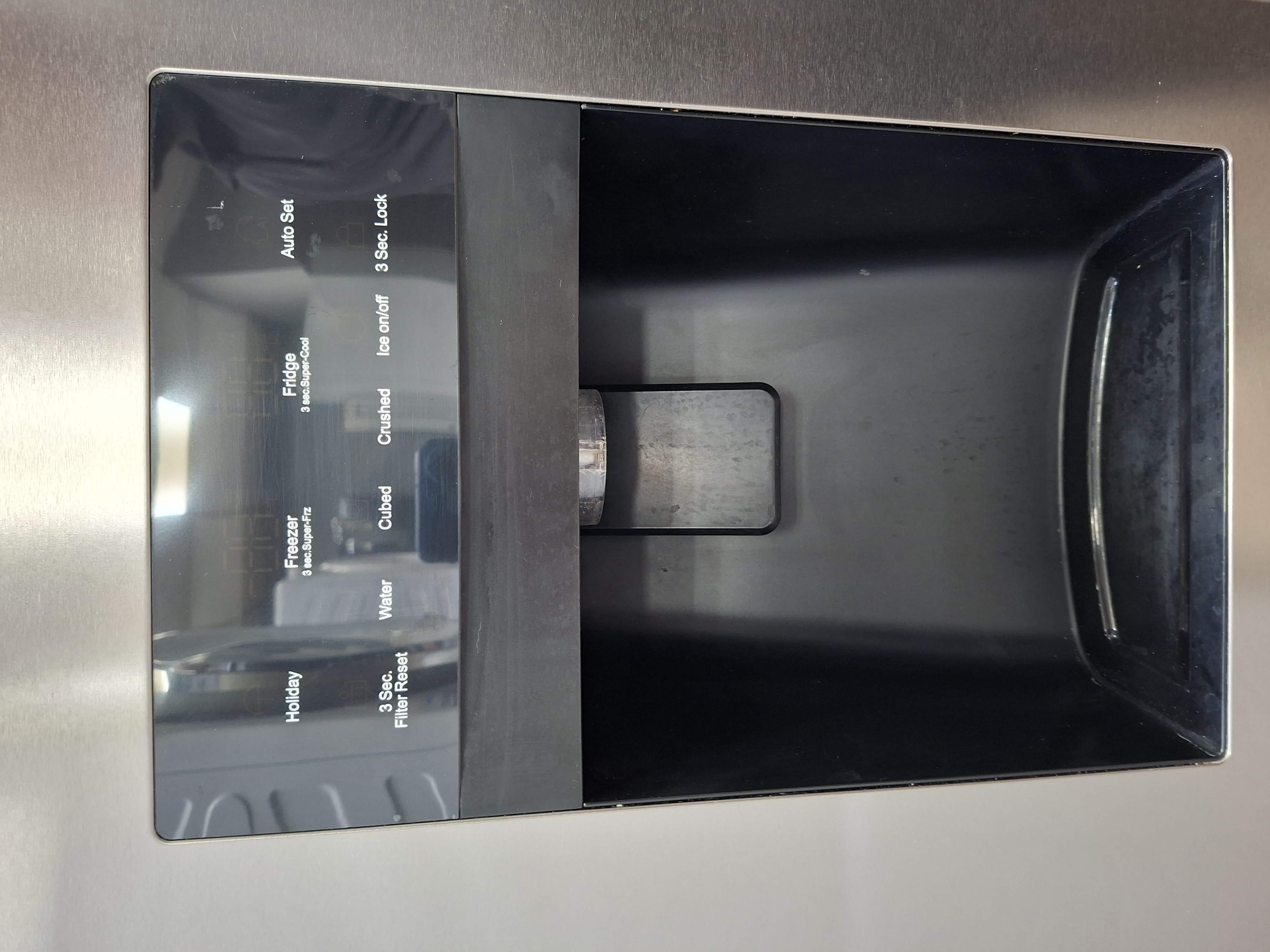 Frižider Haier HSR3918FIMP, Side by Side , 178 cm.