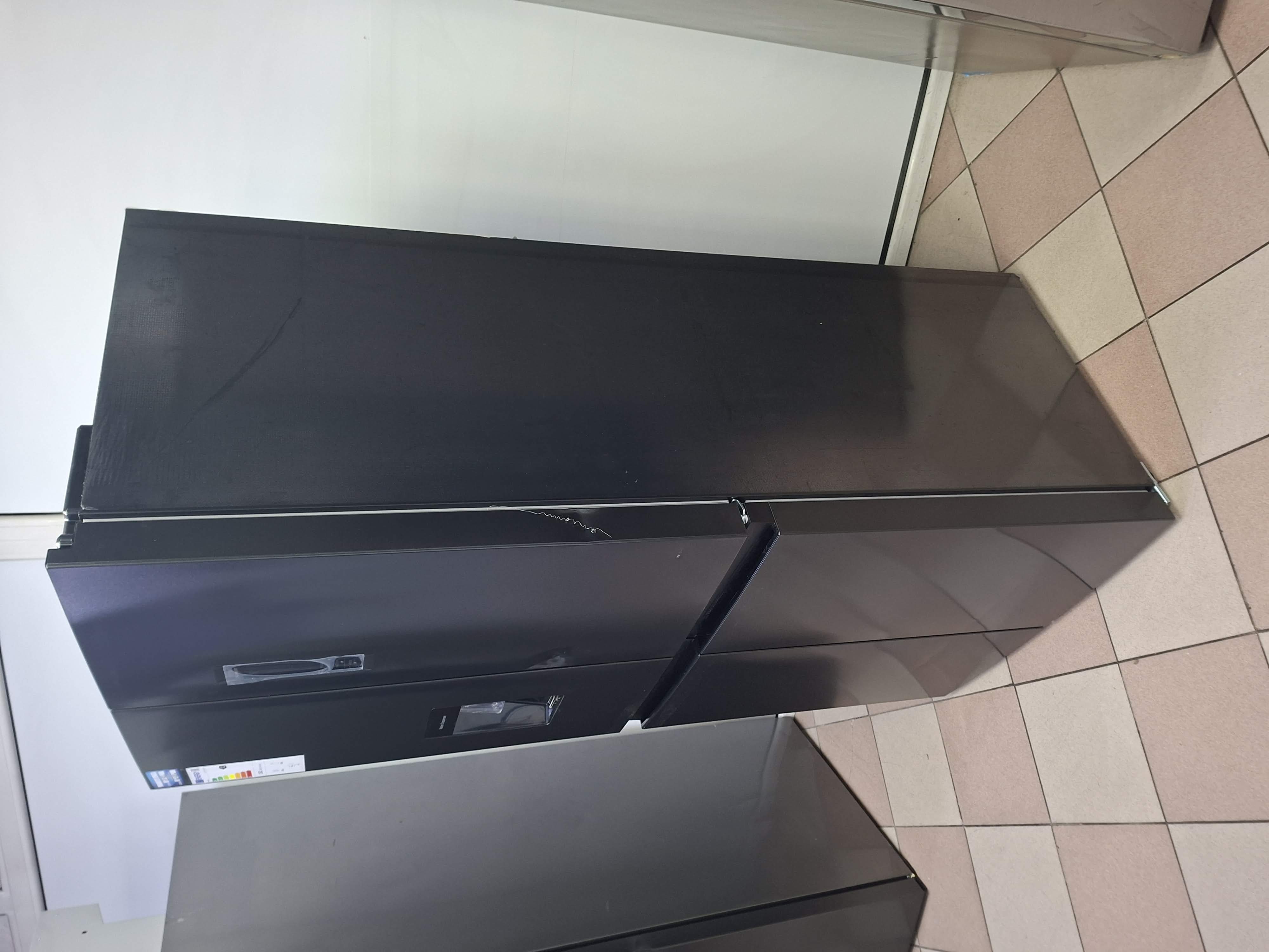 Frižider Hanseatic HCDC18080CWDBI, 80cm