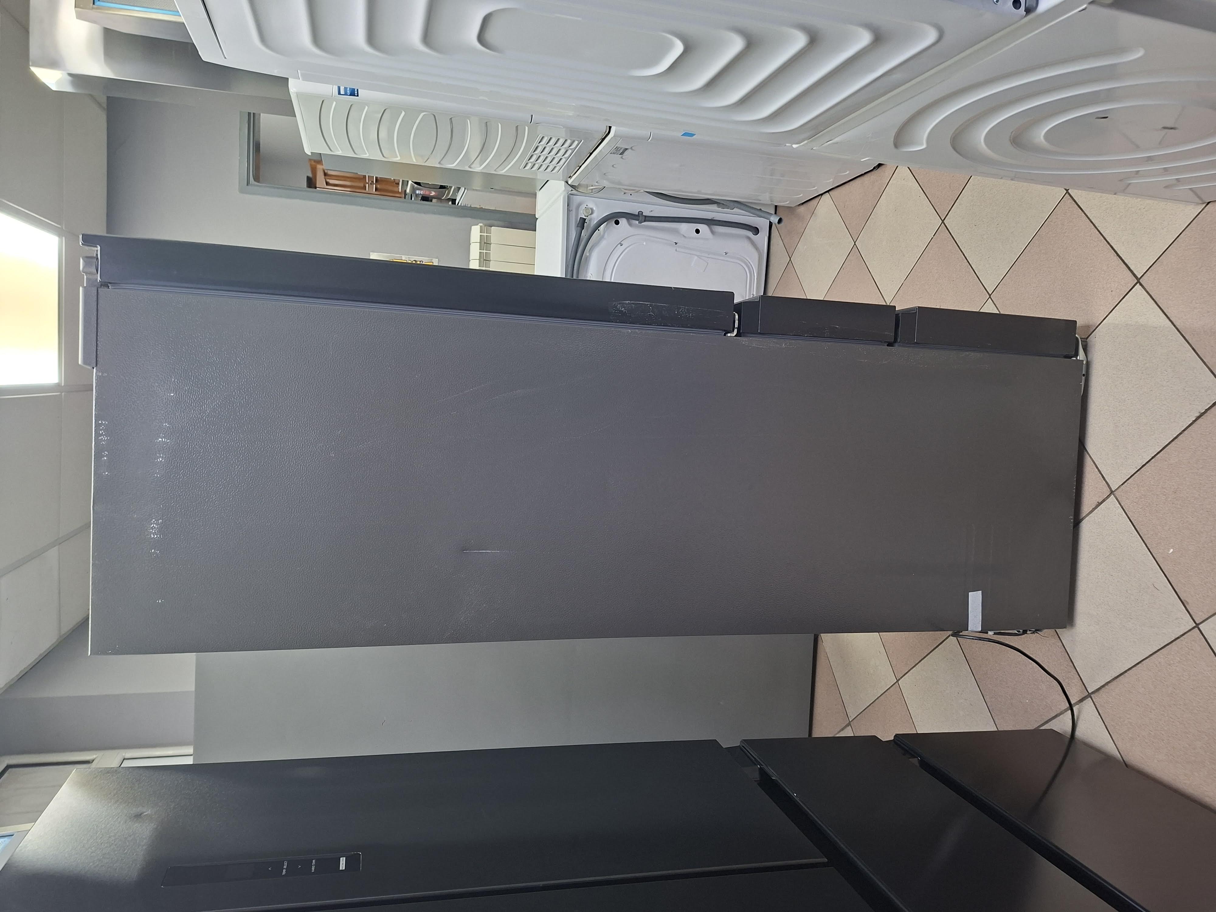 Frižider Hanseatic HFD18983DWDBI (2), 190 cm