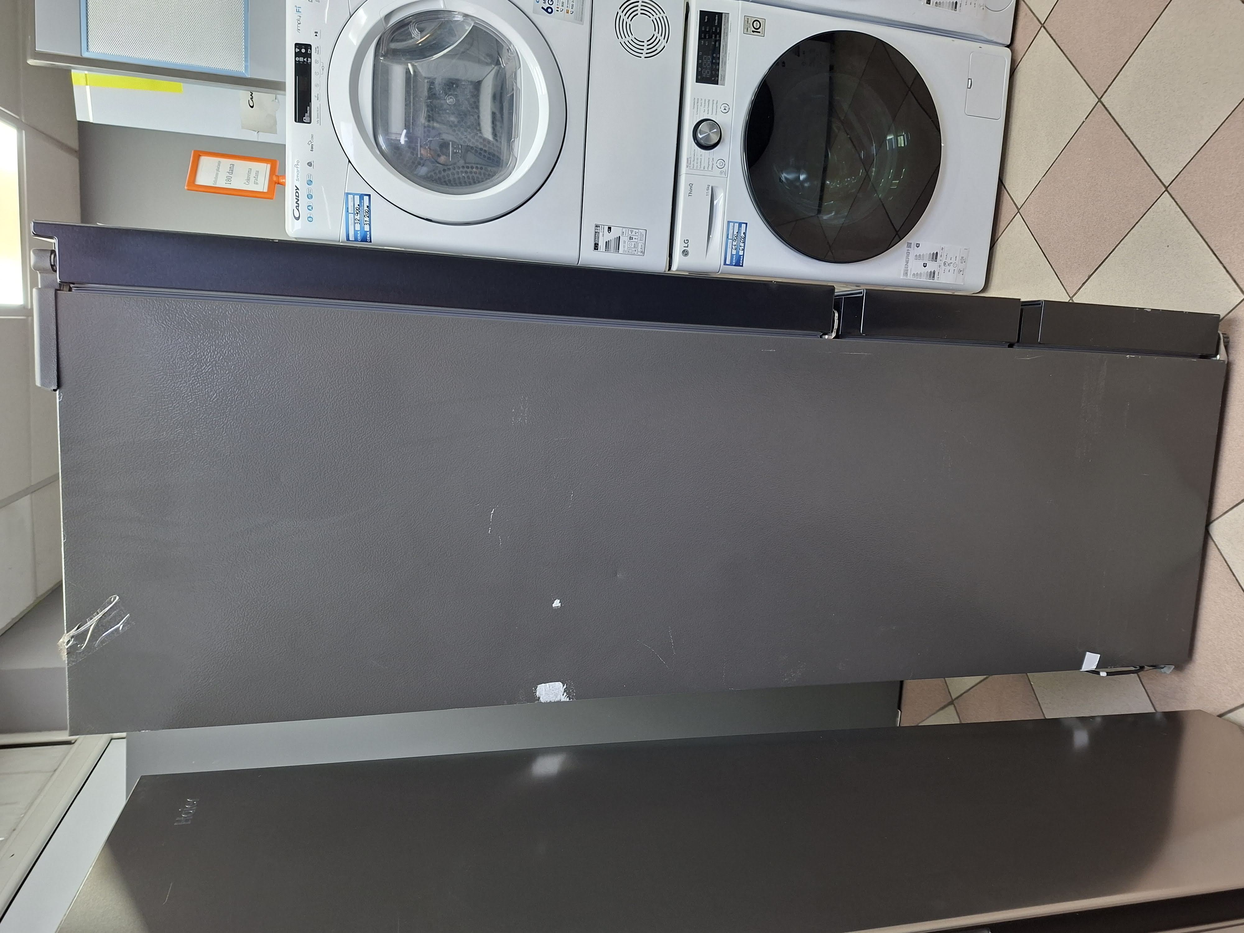 Frižider Hanseatic HFD18983DWDBI , 190 cm.