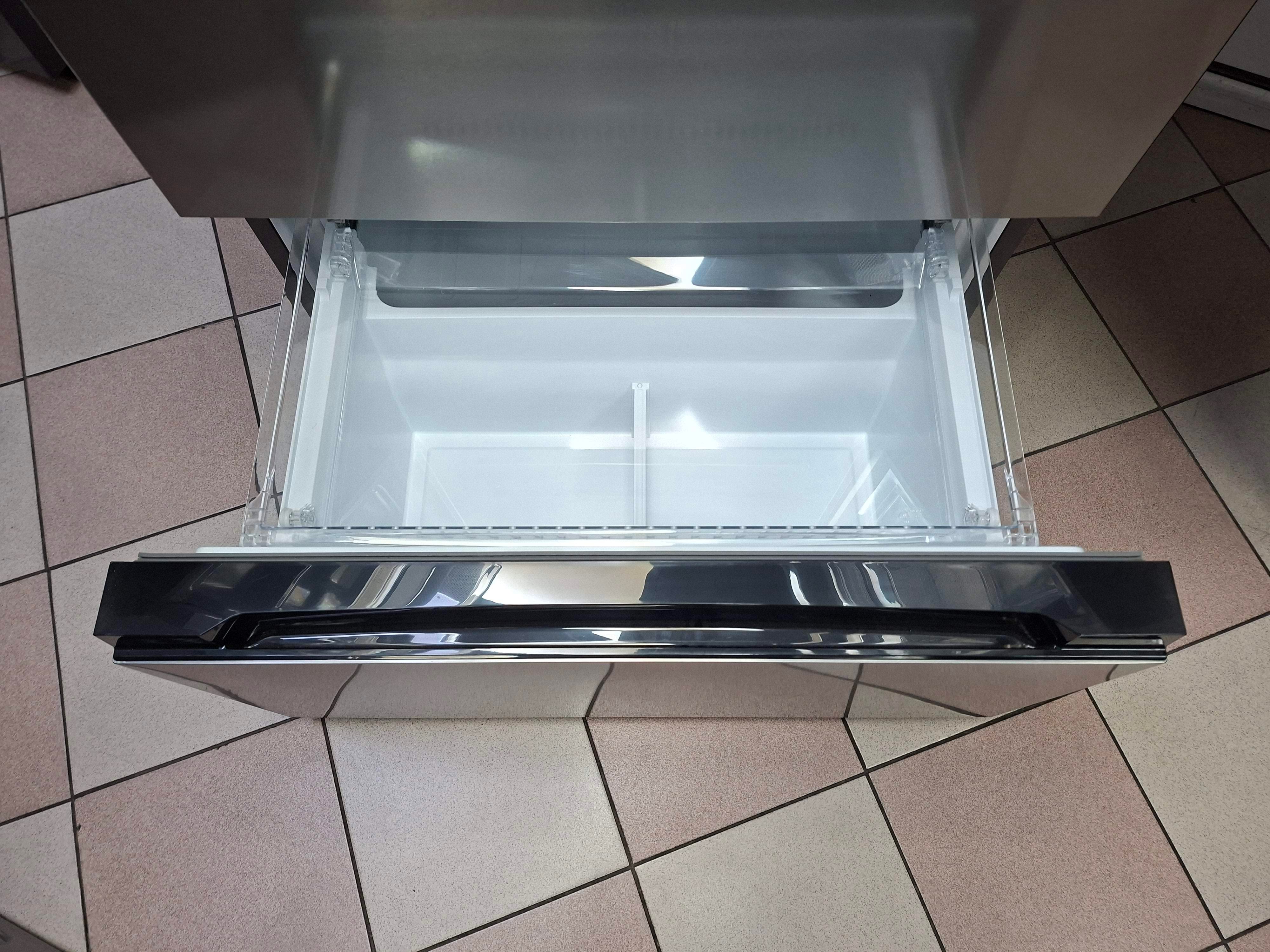 Frižider Hanseatic HFD18983DWDI , 190 cm.