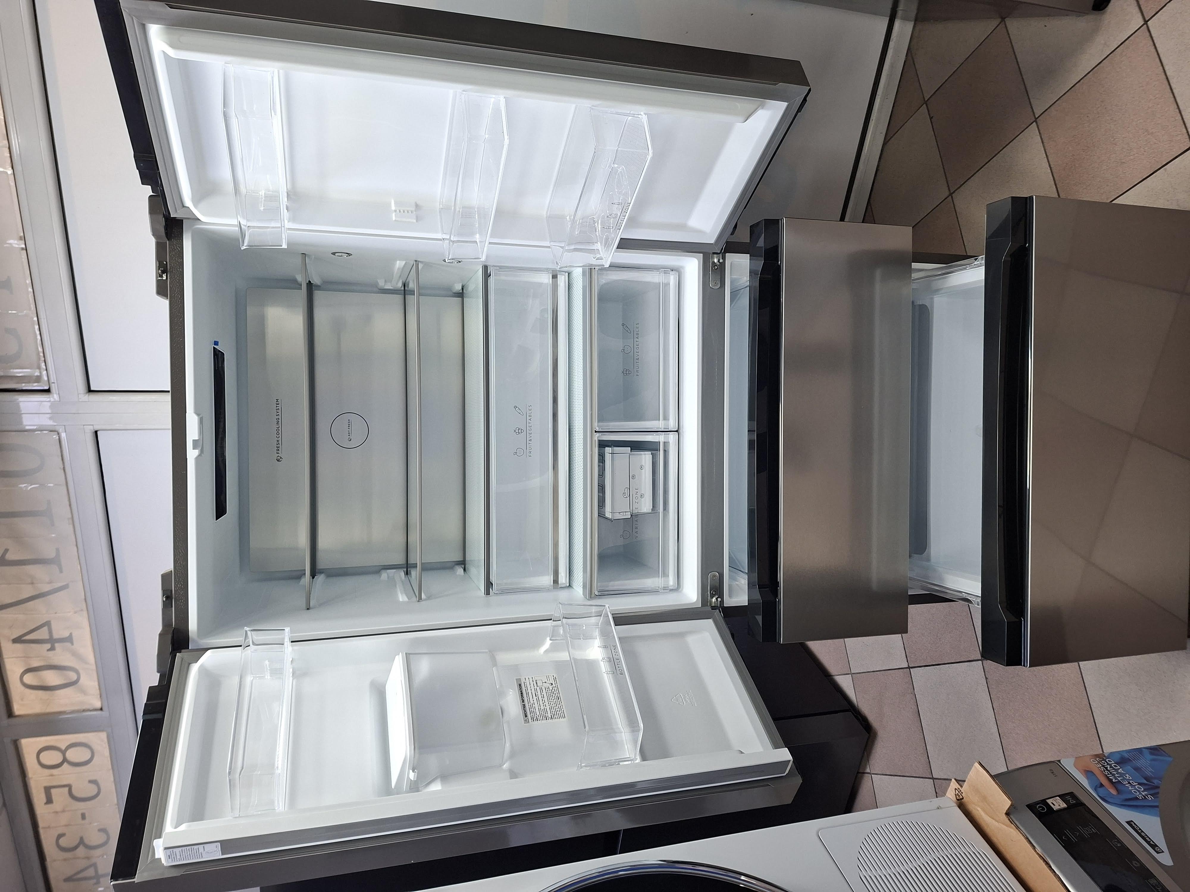 Frižider Hanseatic HFD18983DWDI , 190 cm.