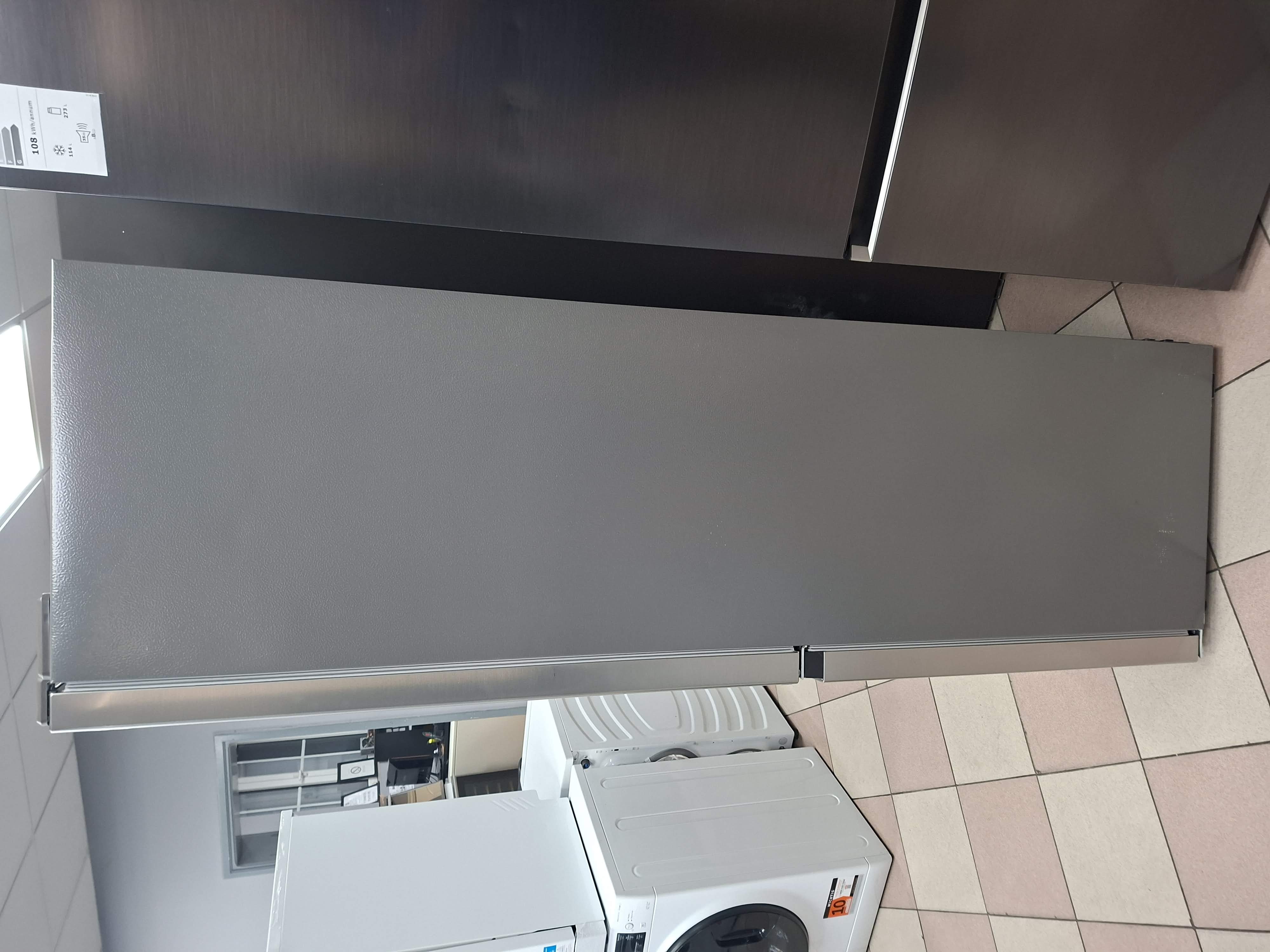 Frižider Hisense RB390N4CCD ,186 cm.