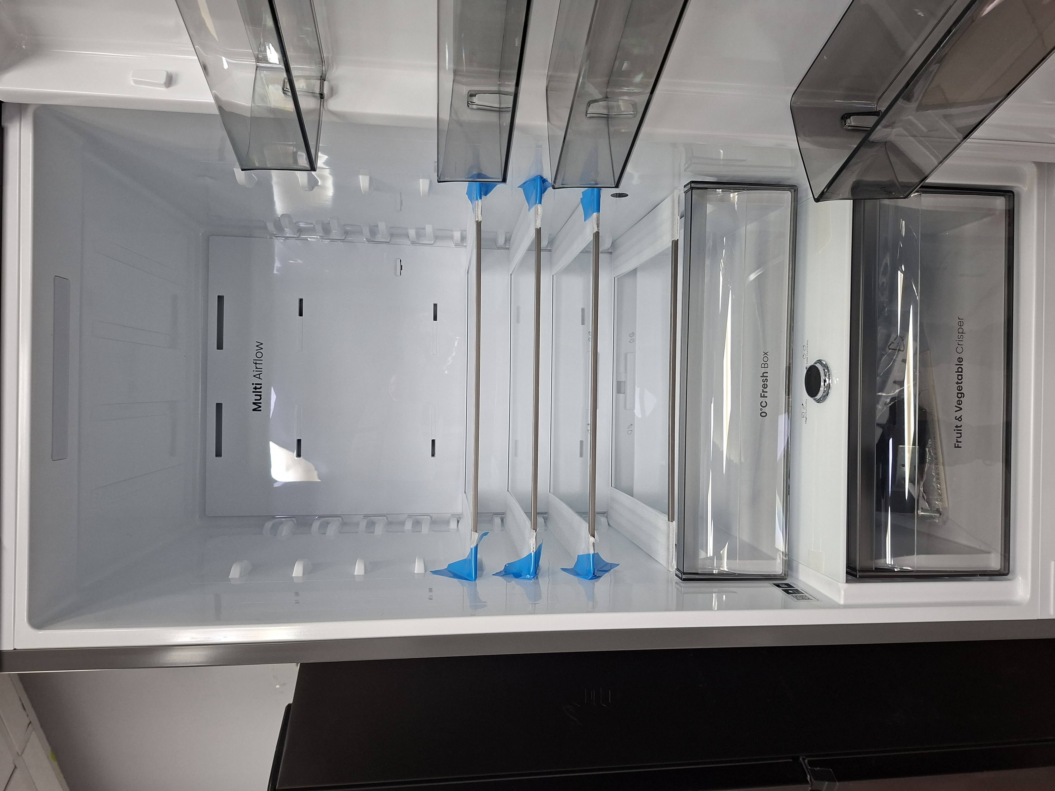 Frižider Hisense RB3P410SACC , 203 cm.