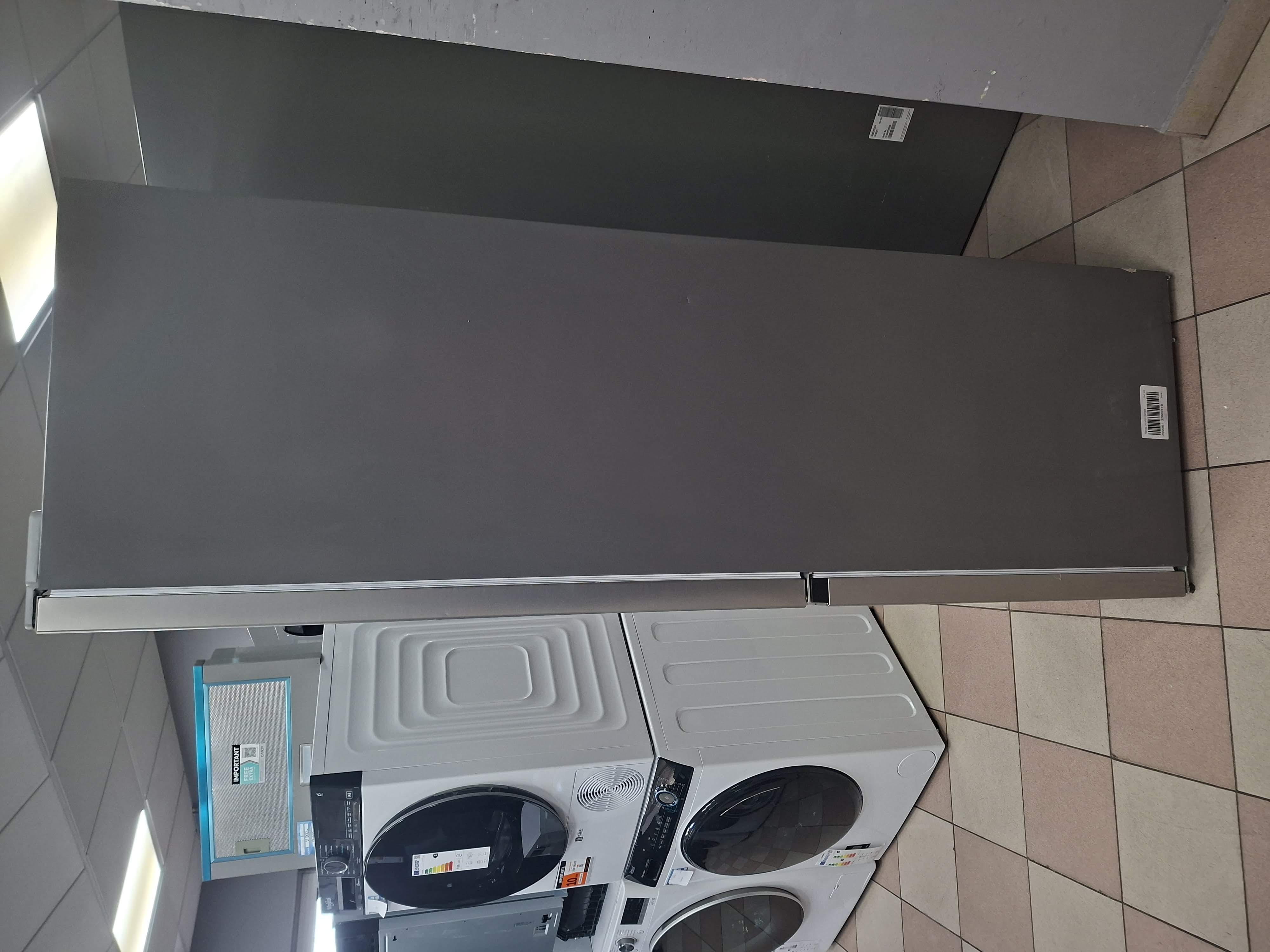 Frižider Hisense RB470N4CIC , 200 cm.