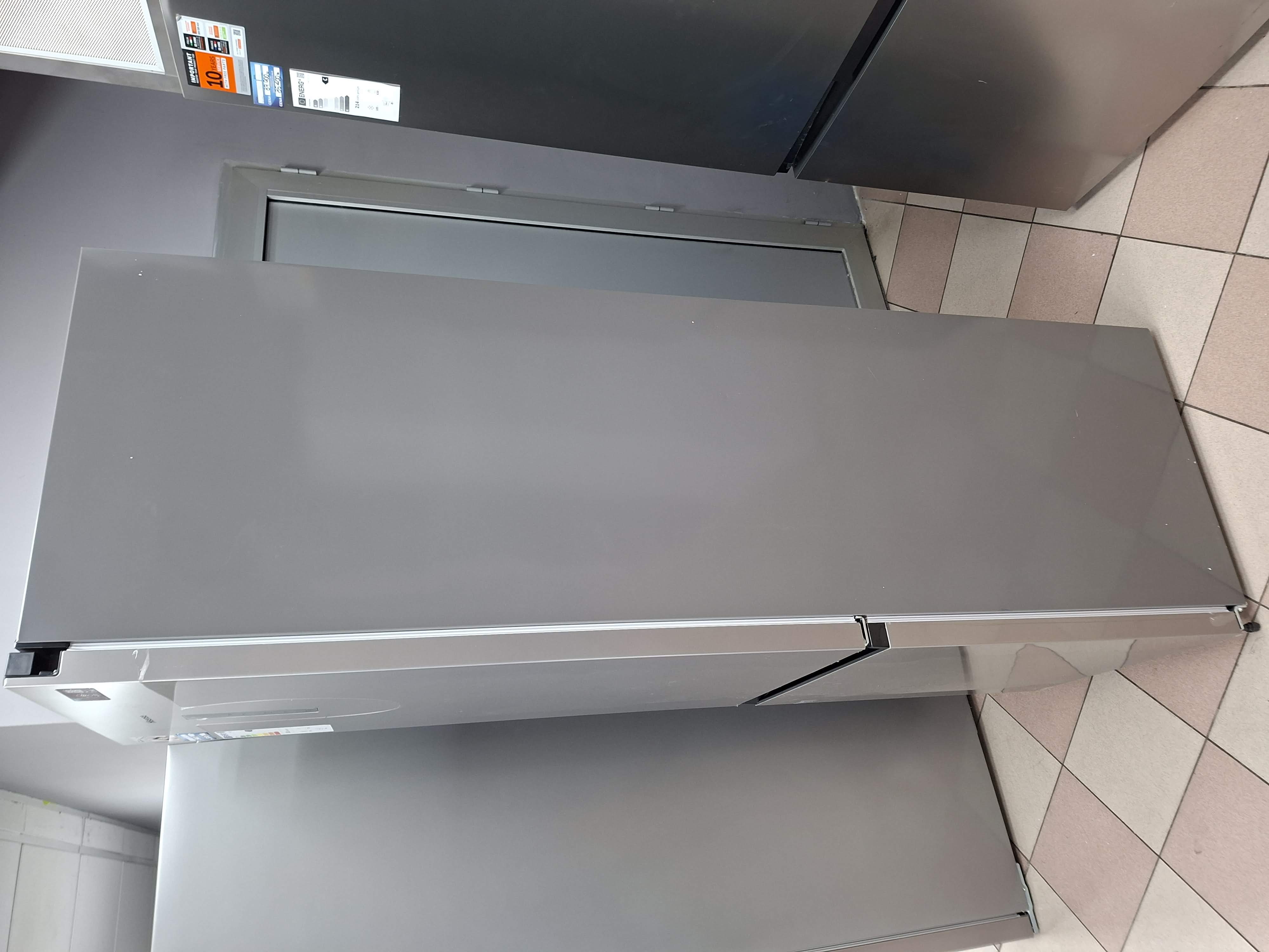 Frižider Hisense RB5P410SACC , 203 cm.