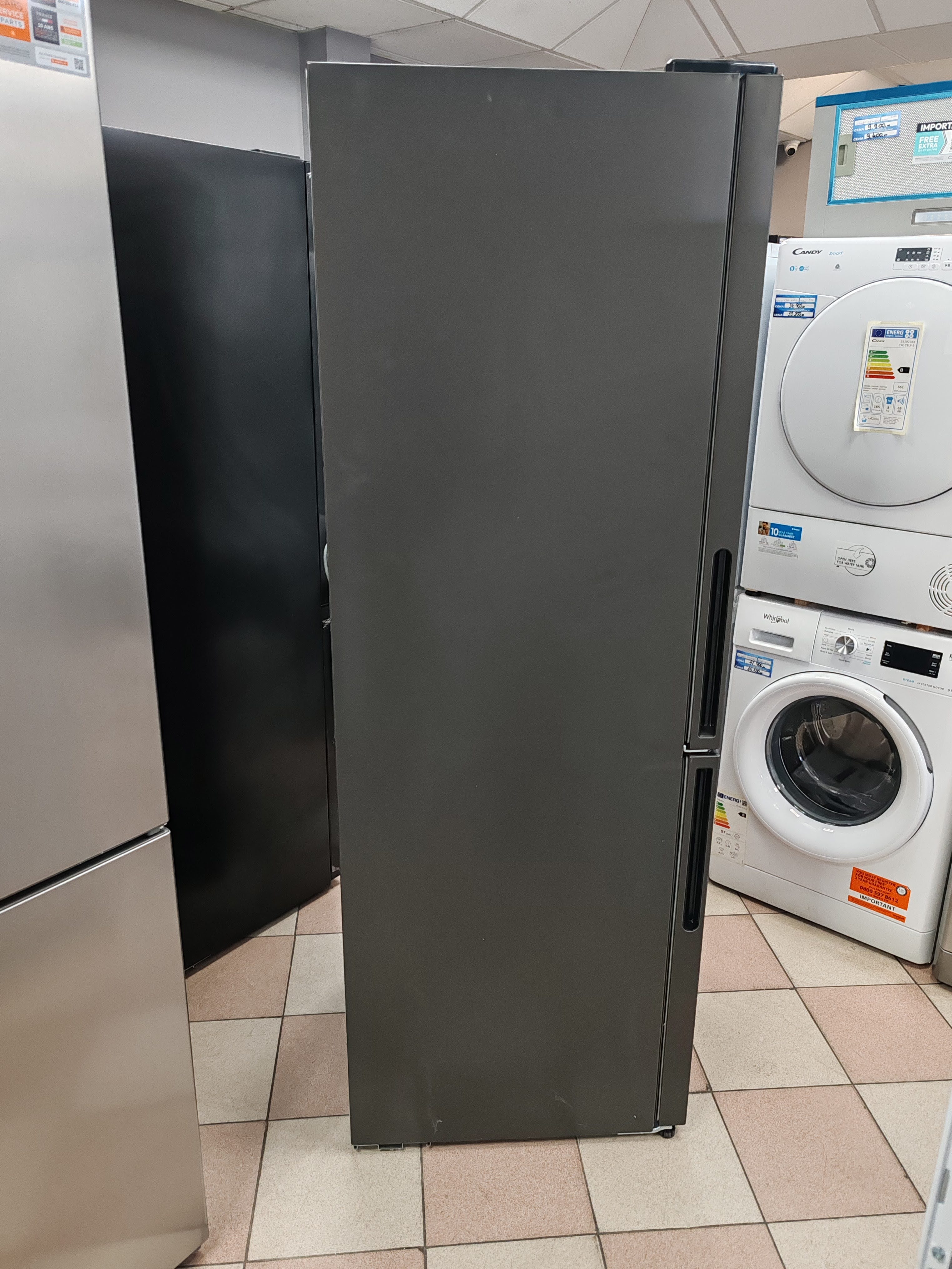 Frižider Hoover HOCE4T618EB, 185 cm.