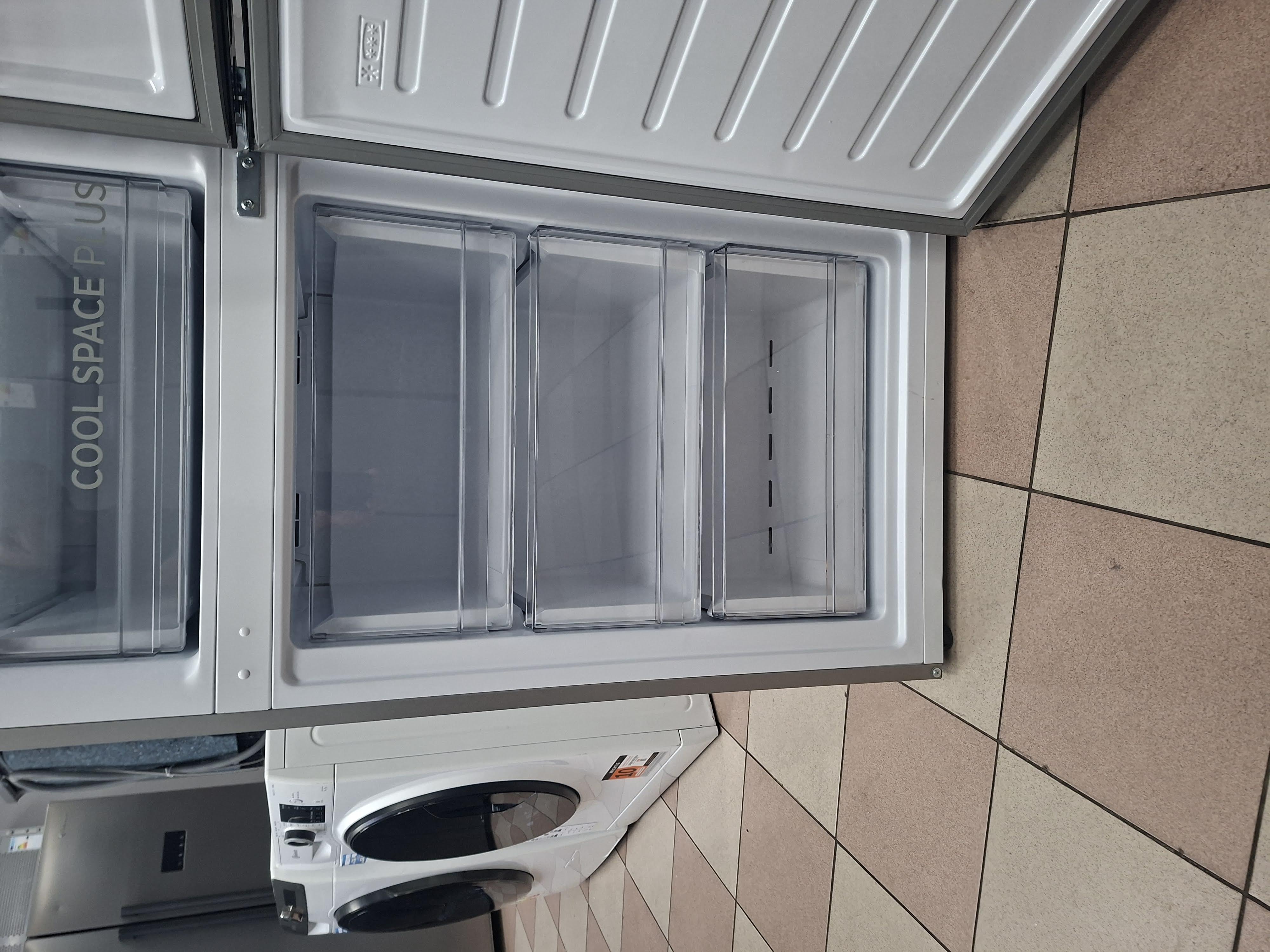 Frižider Hoover  HOCE4T620EX , 200 cm.