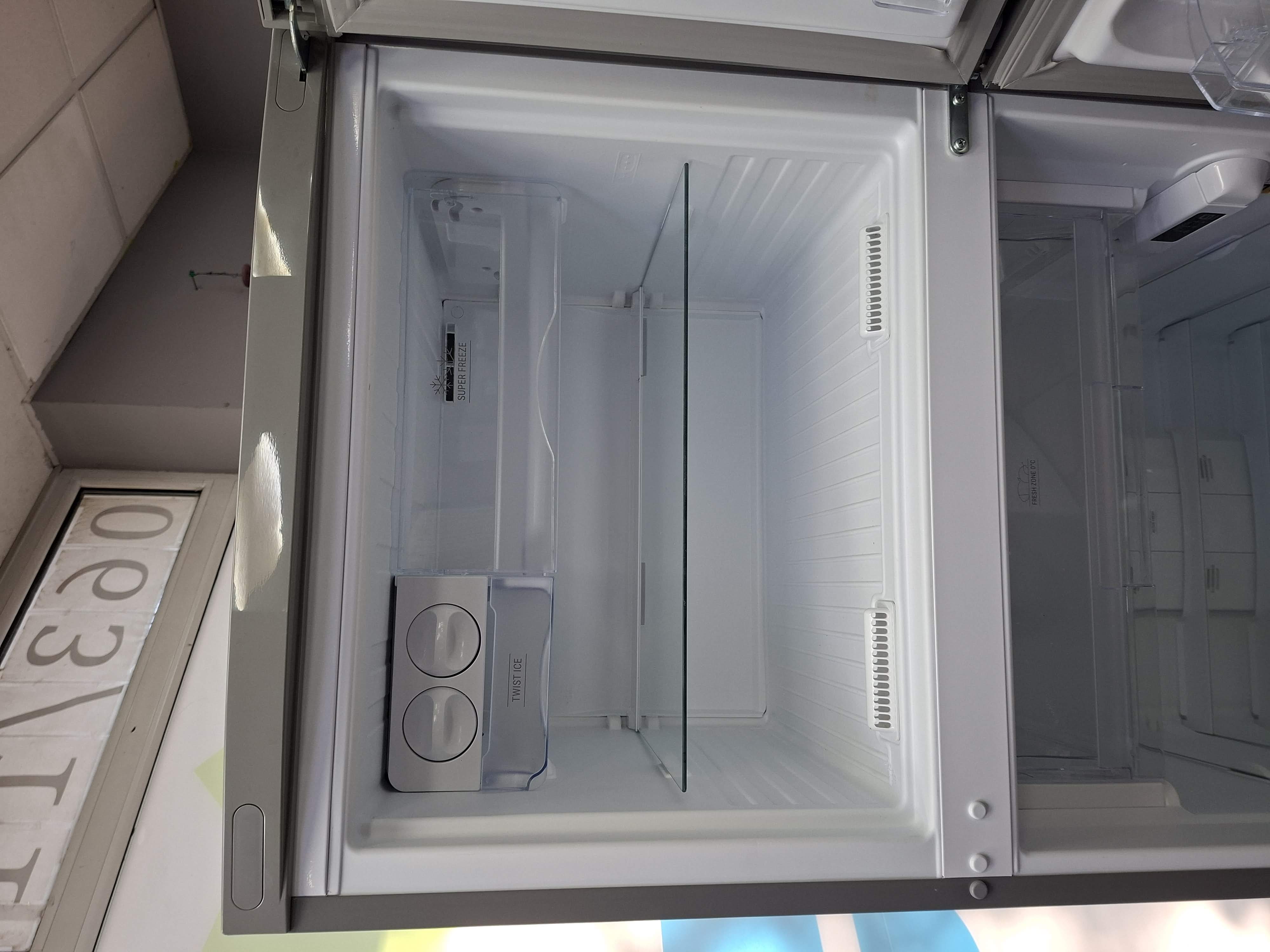 Frizider Hotpoint Ariston HA70TI 832X , 180 cm