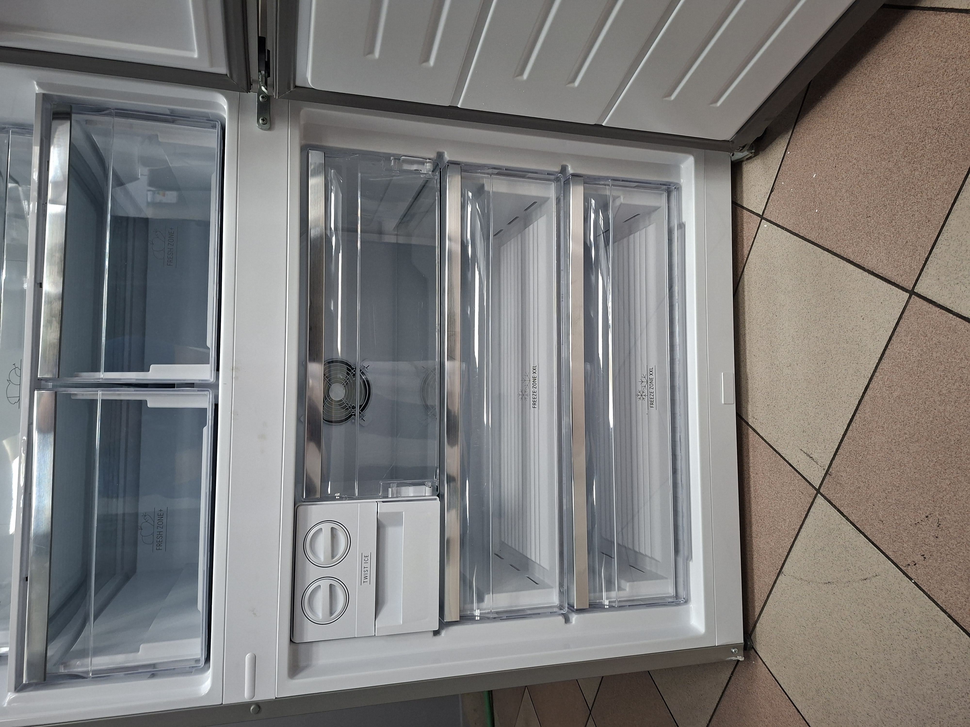 Frizider Hotpoint Ariston HA84BE 72 X , 84cm