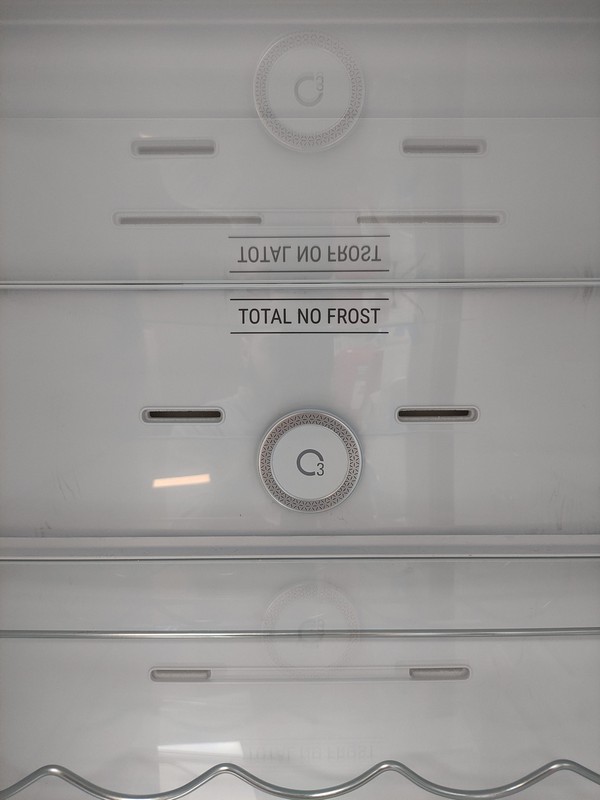 Frižider Hotpoint Ariston HAFC8 TT33SK O3, 191cm.