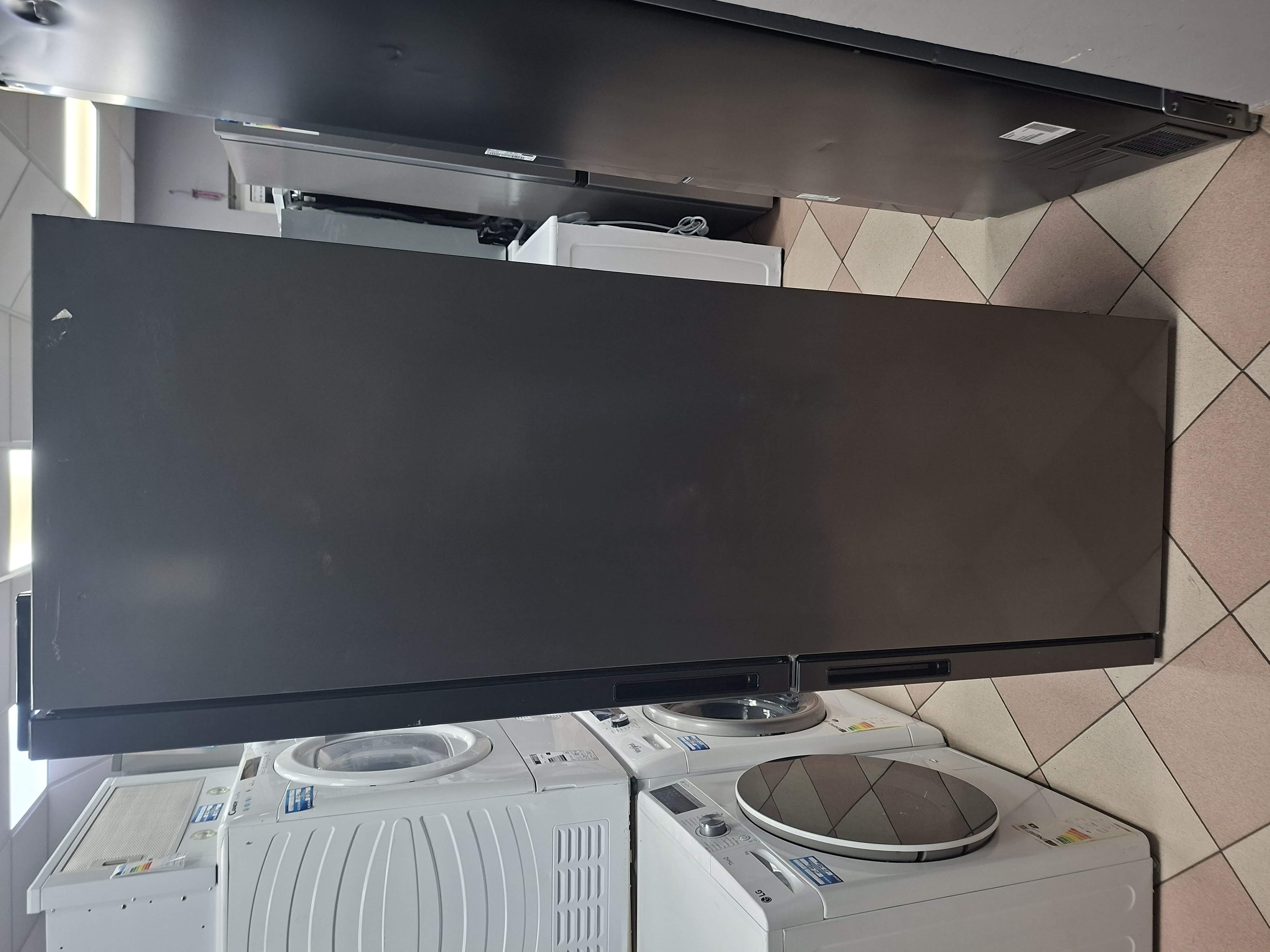 Frižider Hotpoint Ariston HPK 26363 XBR5E , 187 cm.