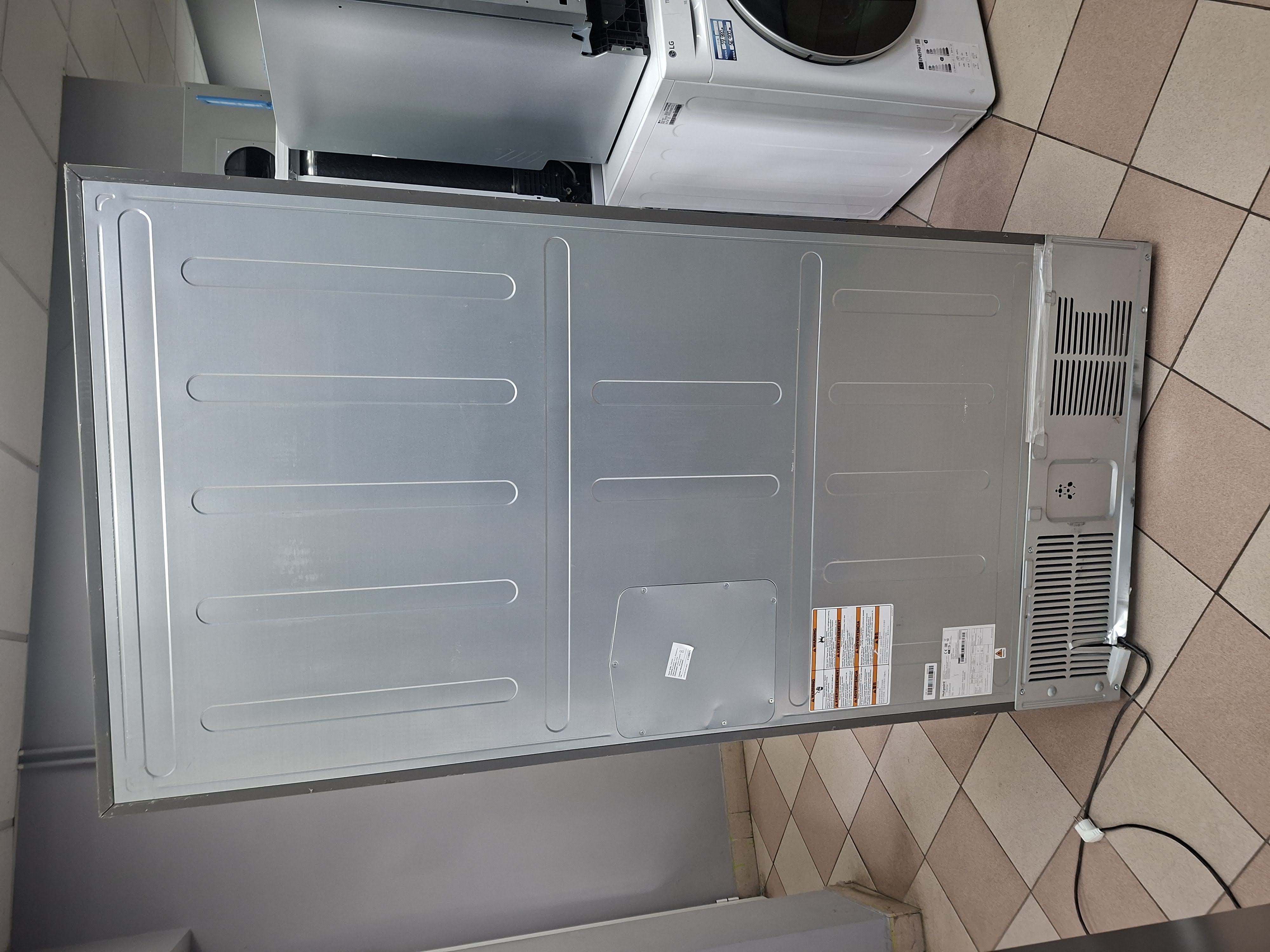 Frizider Hotpoint Ariston Side-by-Side HAQ9 E1L
