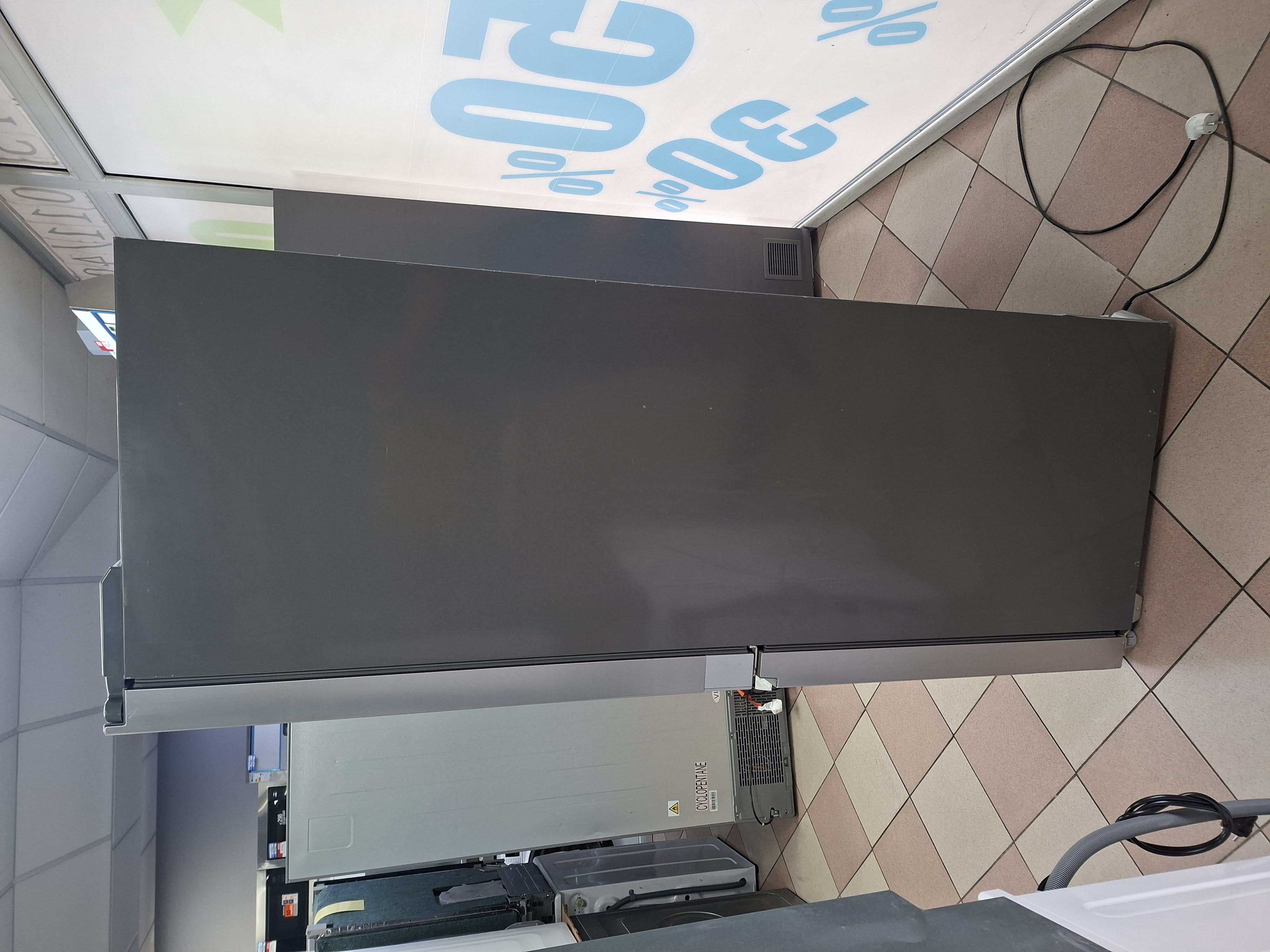 Frizider Hotpoint Ariston Side-by-Side HAQ9 E1L