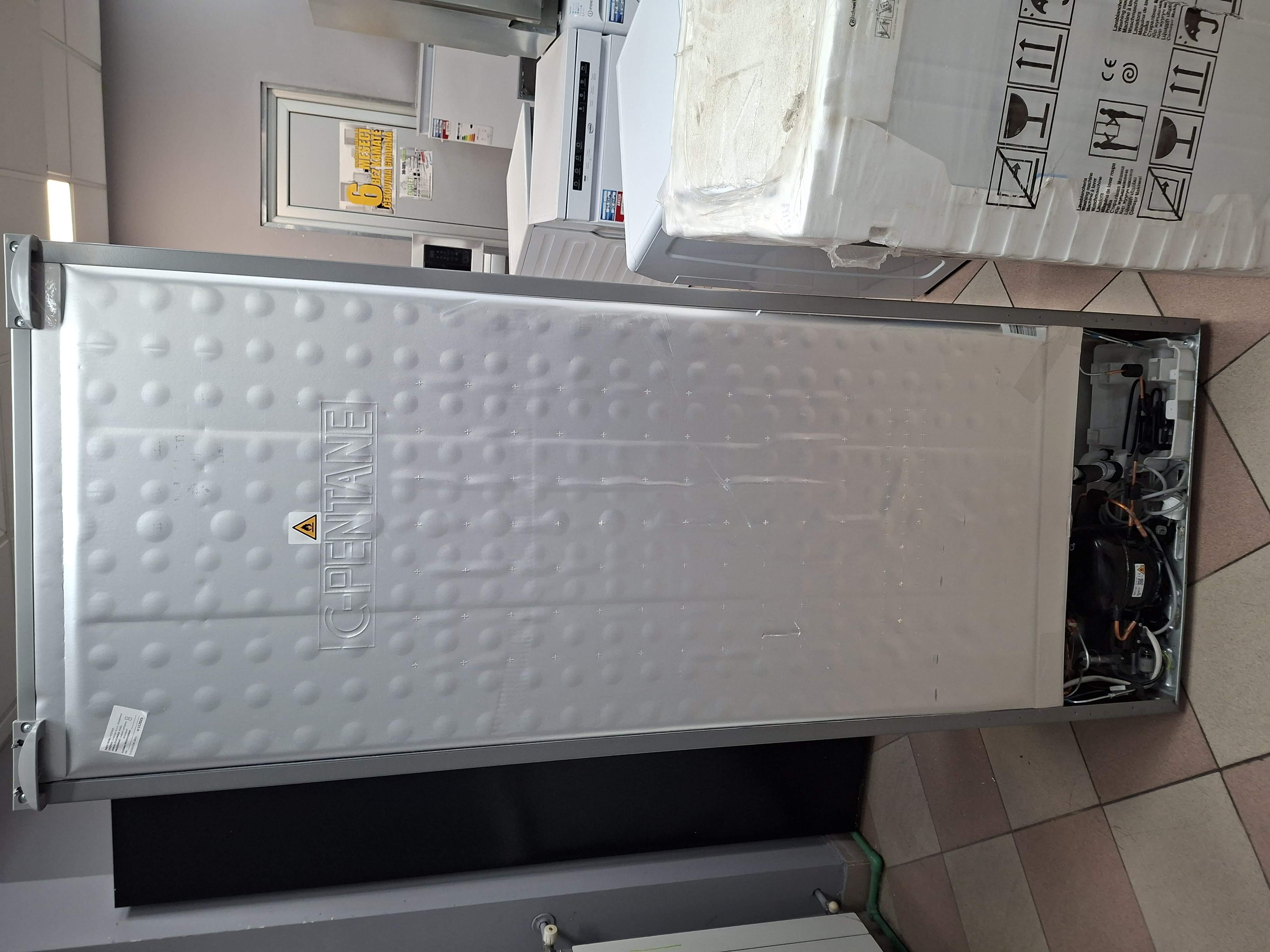 Frižider Hotpoint HPAK2 6472 XP4E, 70cm
