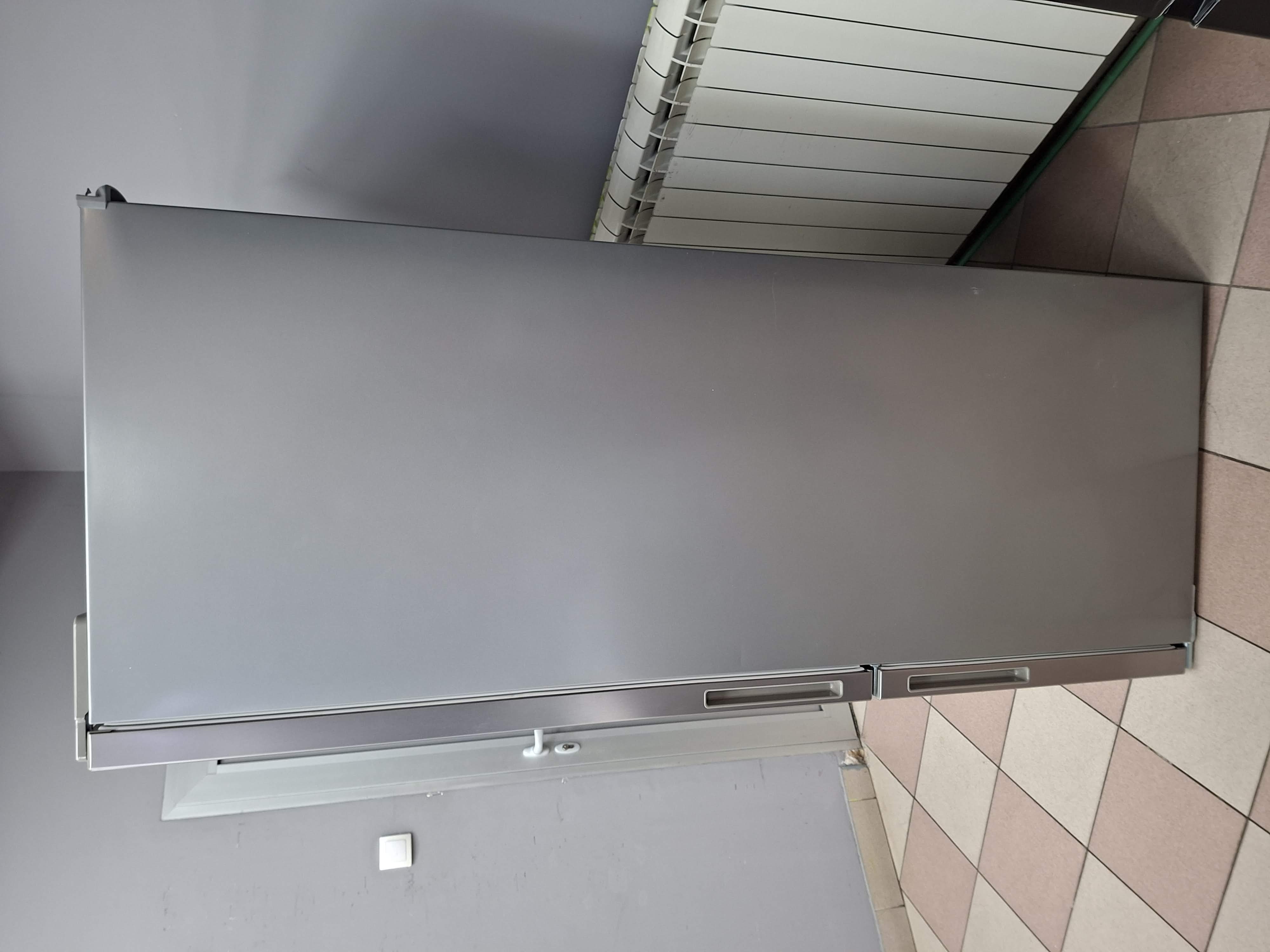 Frižider Hotpoint HPAK2 6472 XP4E, 70cm