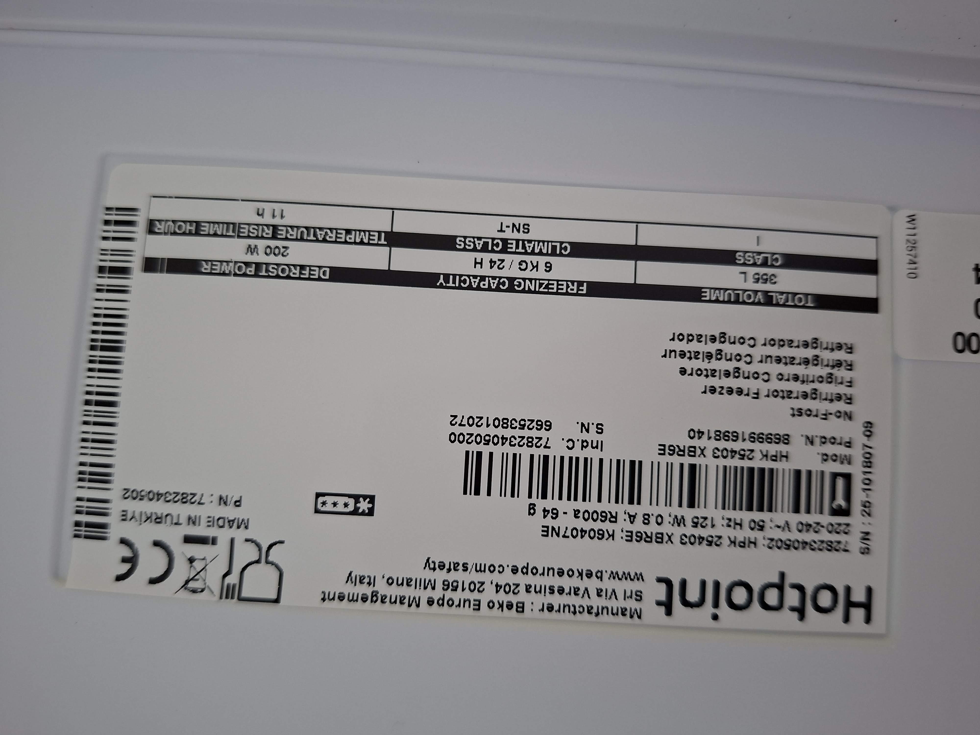 Frižider Hotpoint HPK 25403 XBR6E , 203 cm.