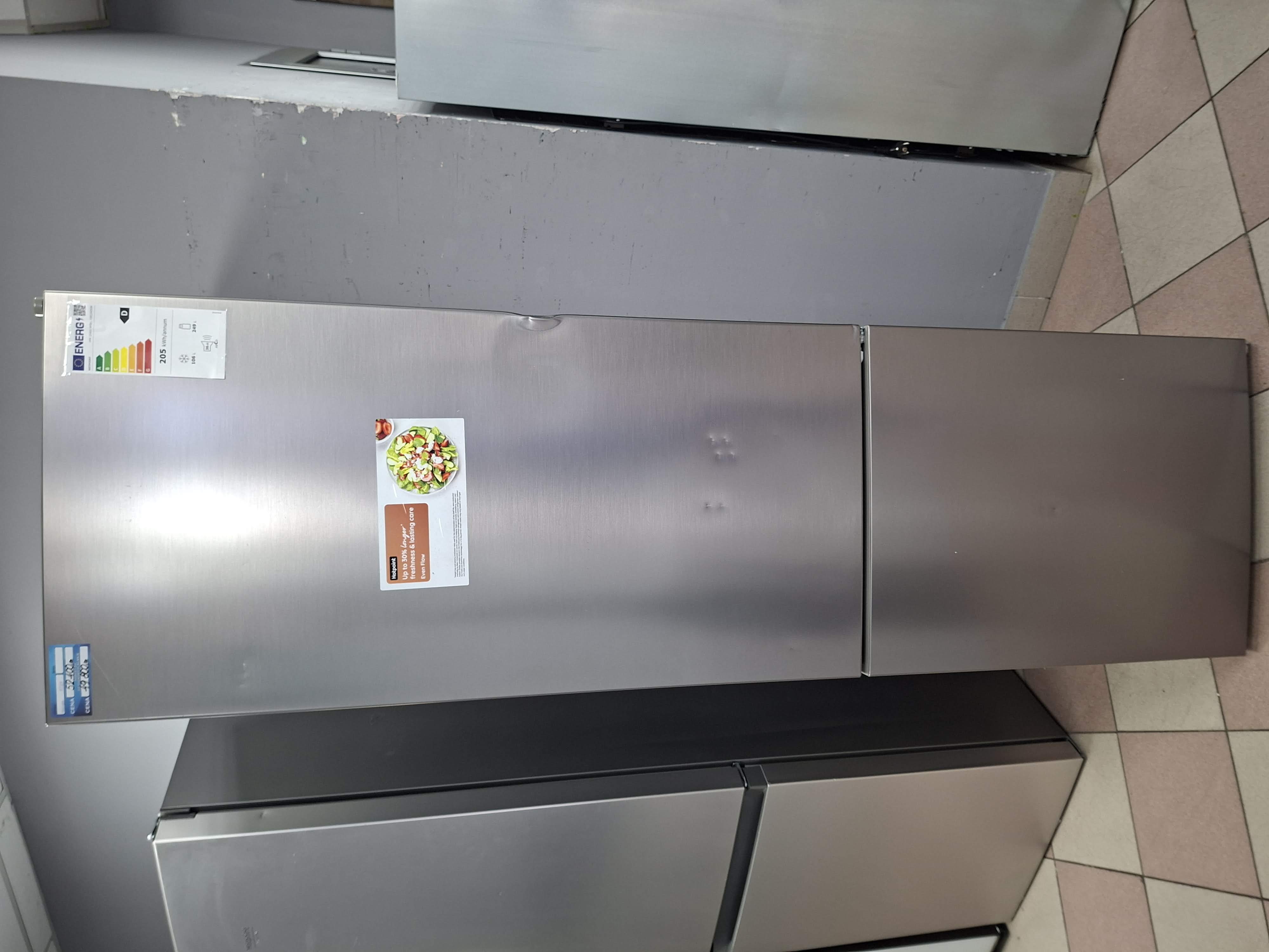 Frižider Hotpoint HPK 25403 XP5E1 , 203 cm.