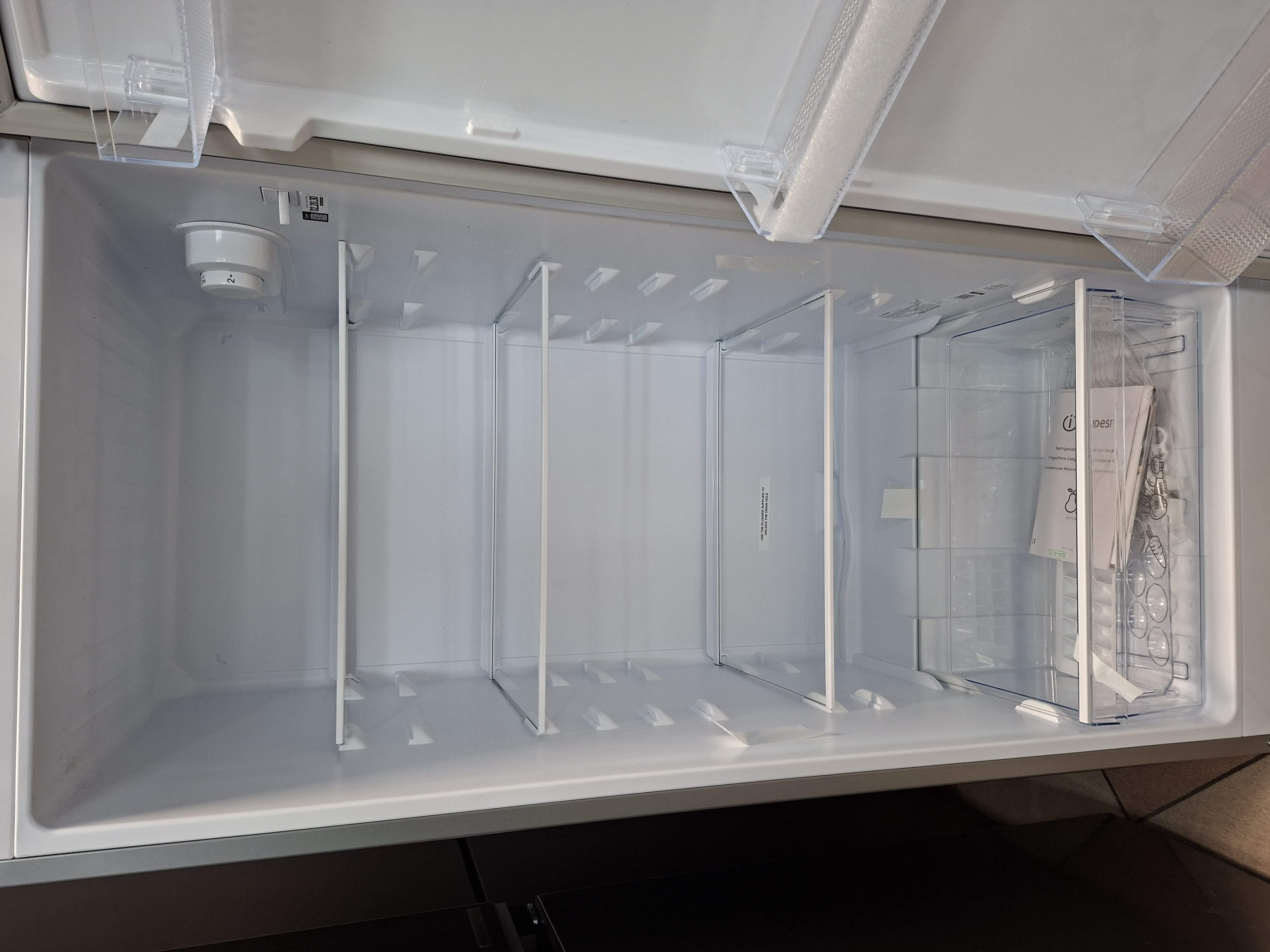 Frižider Indesit  I55T1 612S , 160 cm.