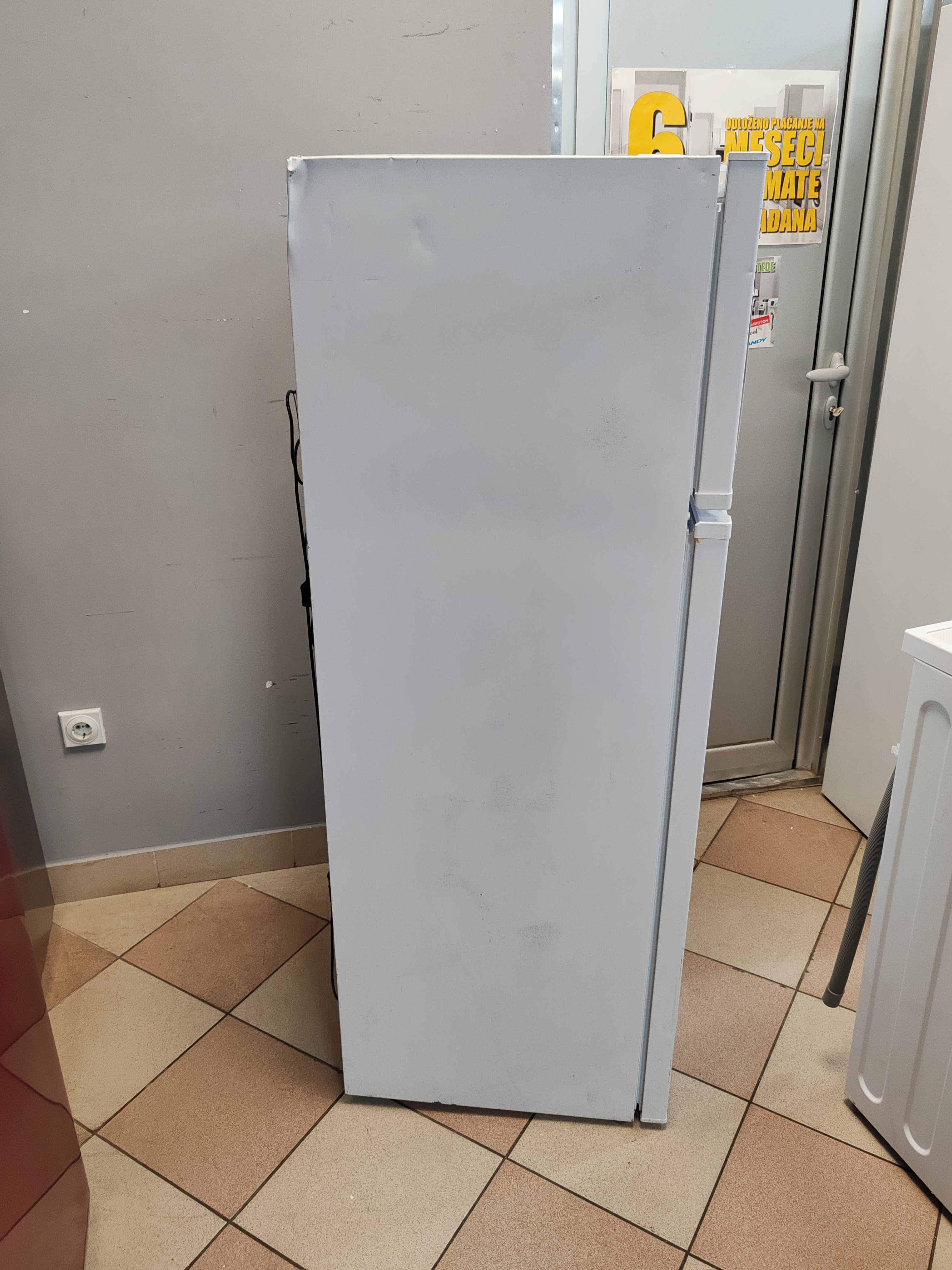 Frižider Indesit I55TM 4110 W 1, 144cm