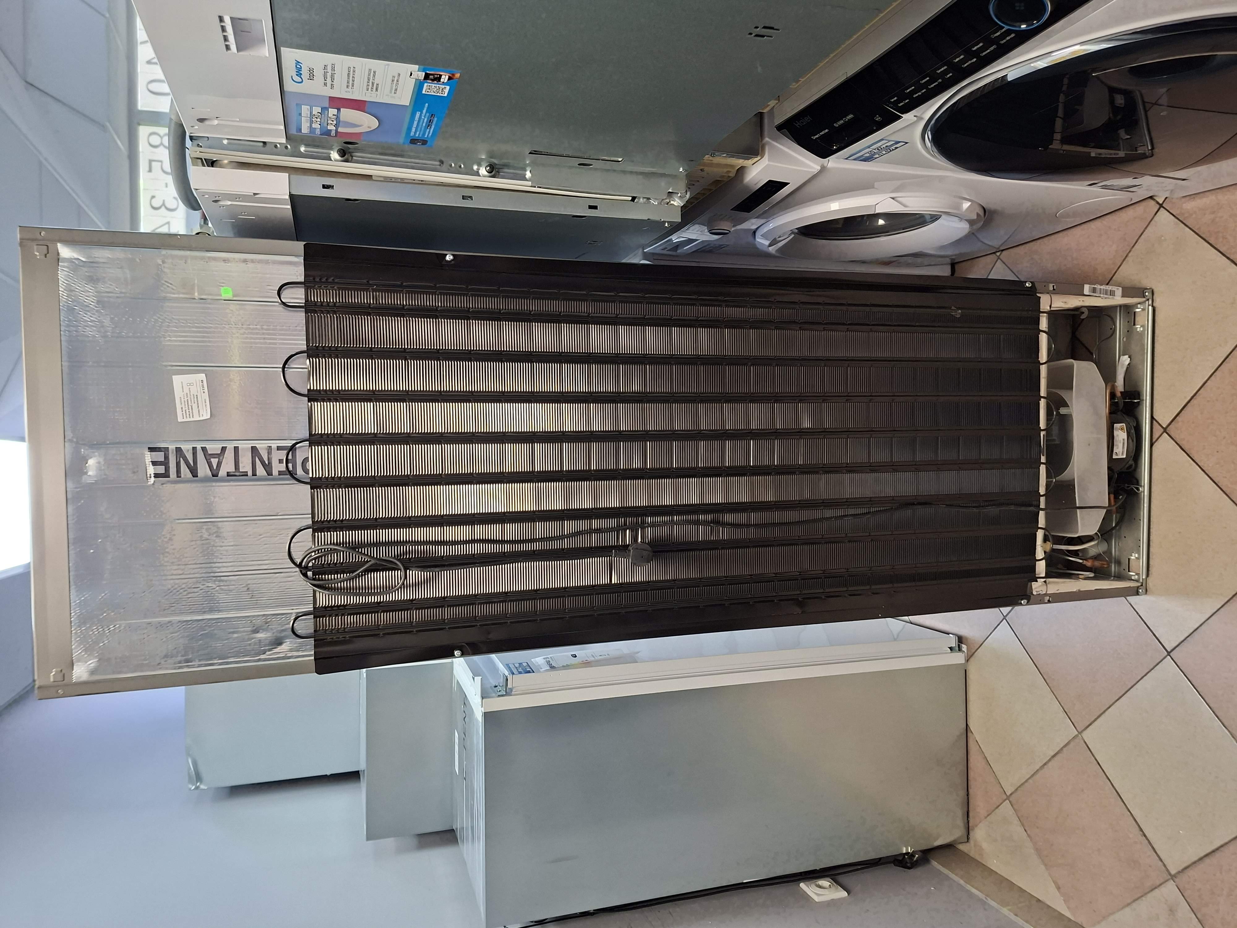 Frižider Indesit LI8 S1E S, 189 cm