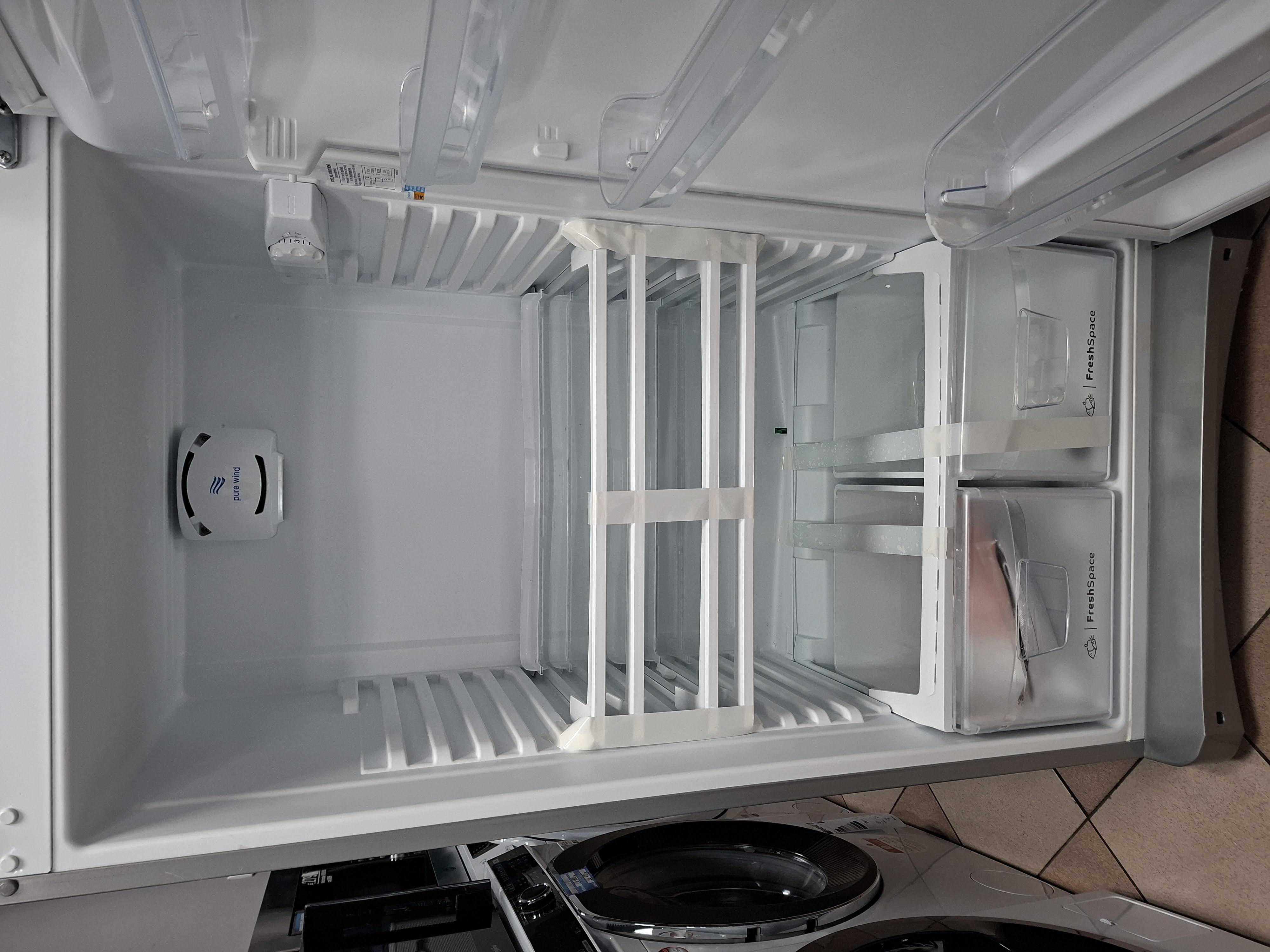 Frižider Indesit TEAAN 5 S 1, 180cm