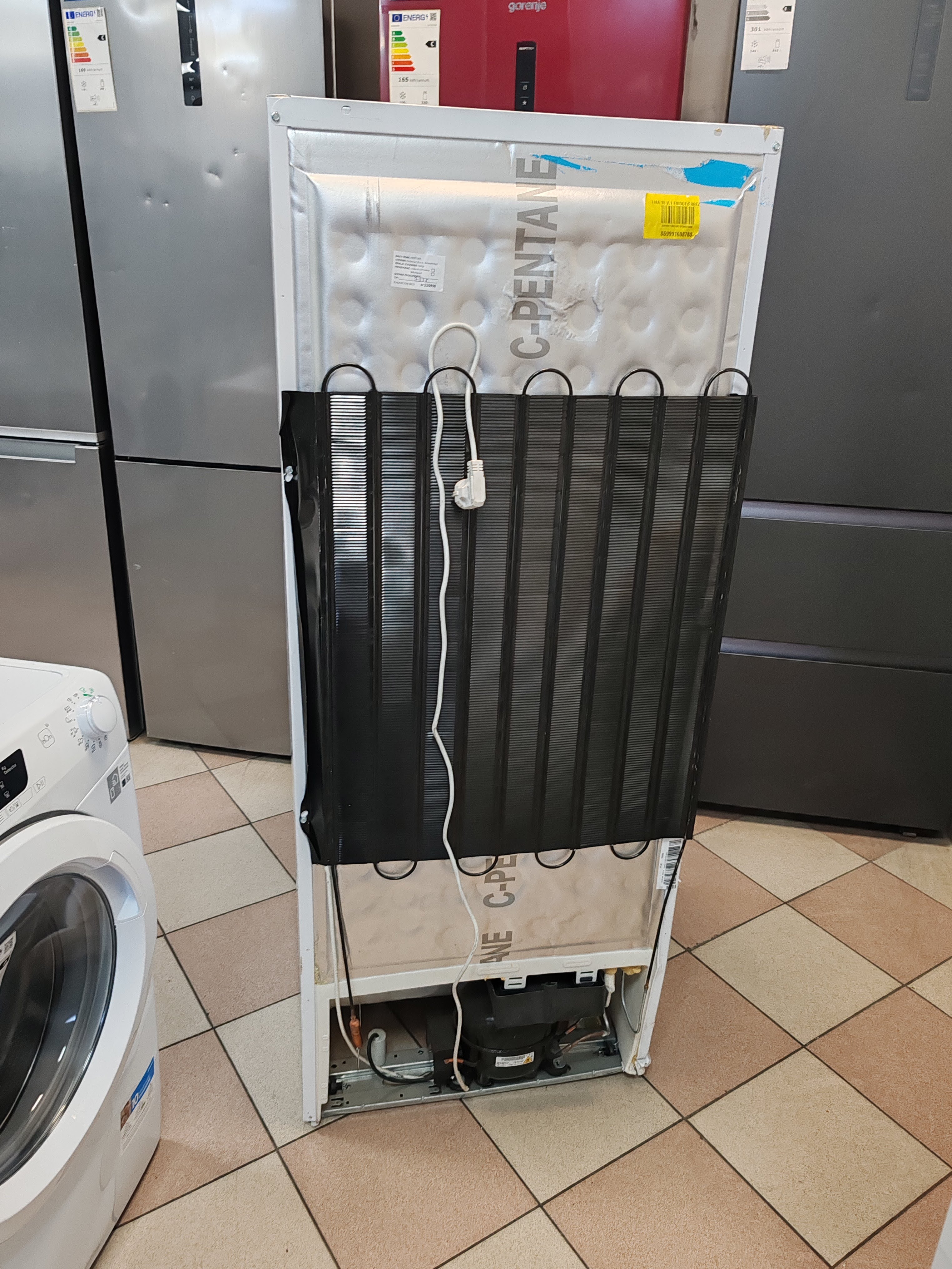 Frižider Indesit TIAA 10 V .1, 150cm