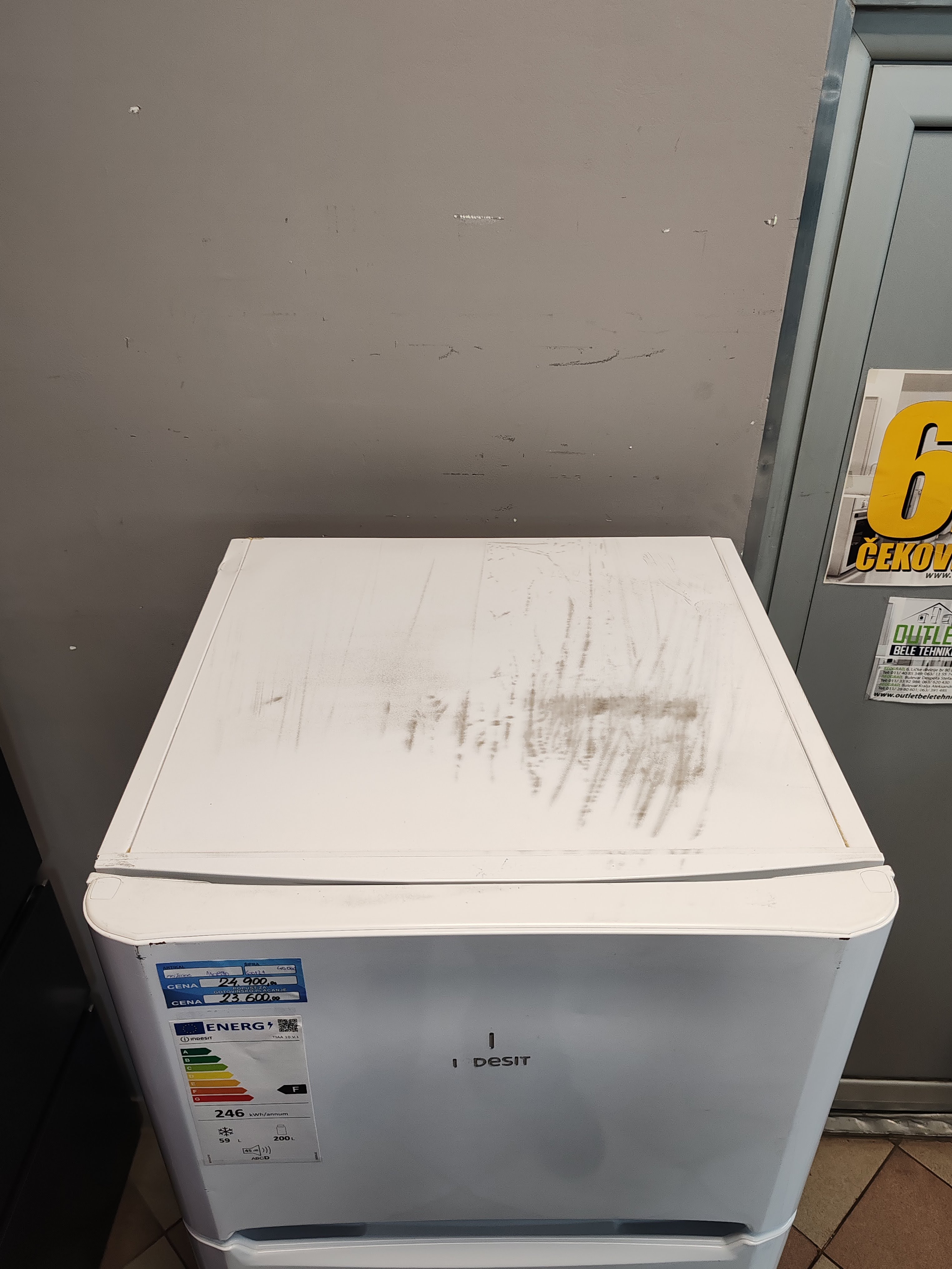 Frižider Indesit TIAA 10 V .1, 150cm