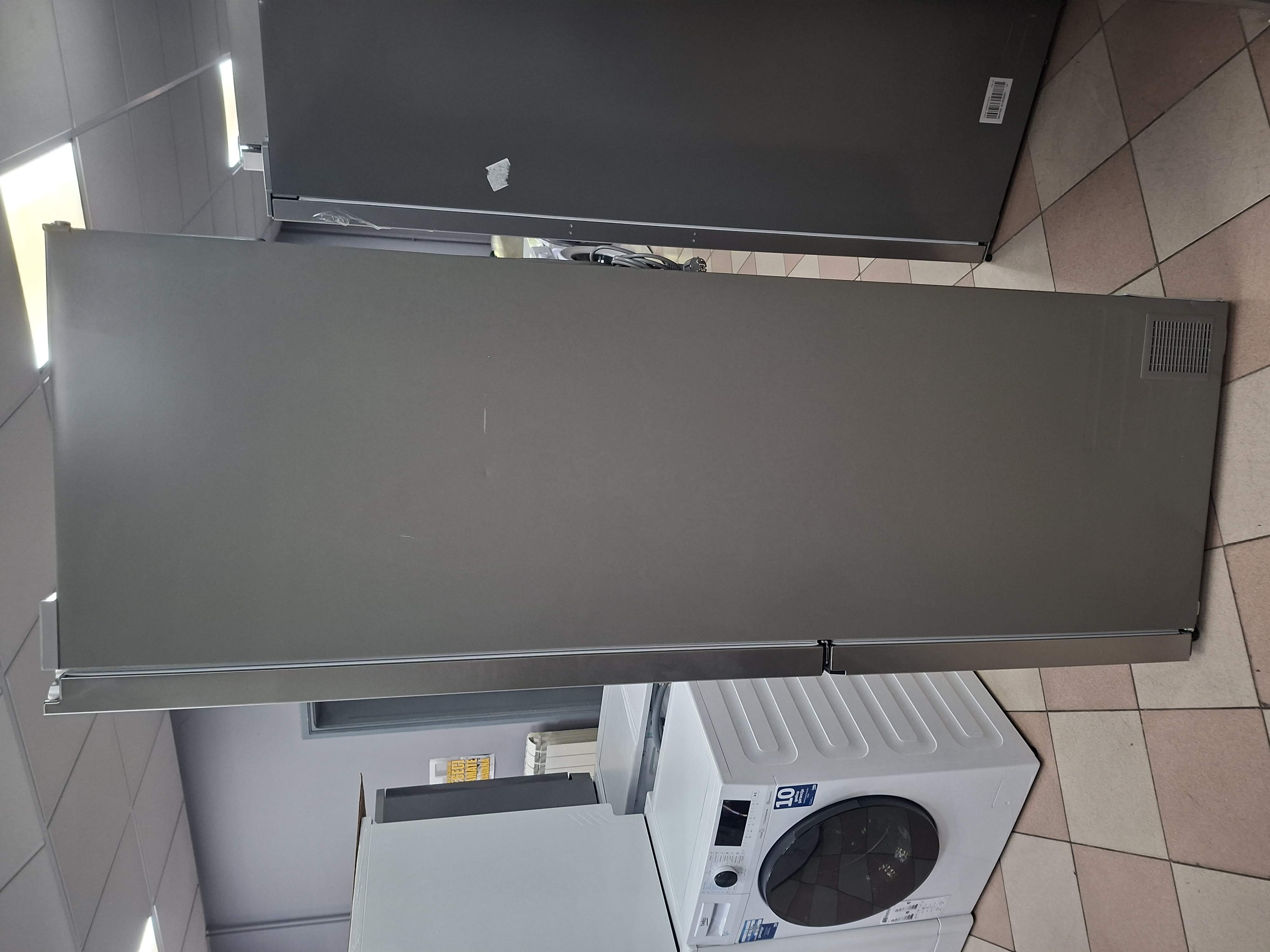 Frižider LG GBBW726CMB , 203 cm.
