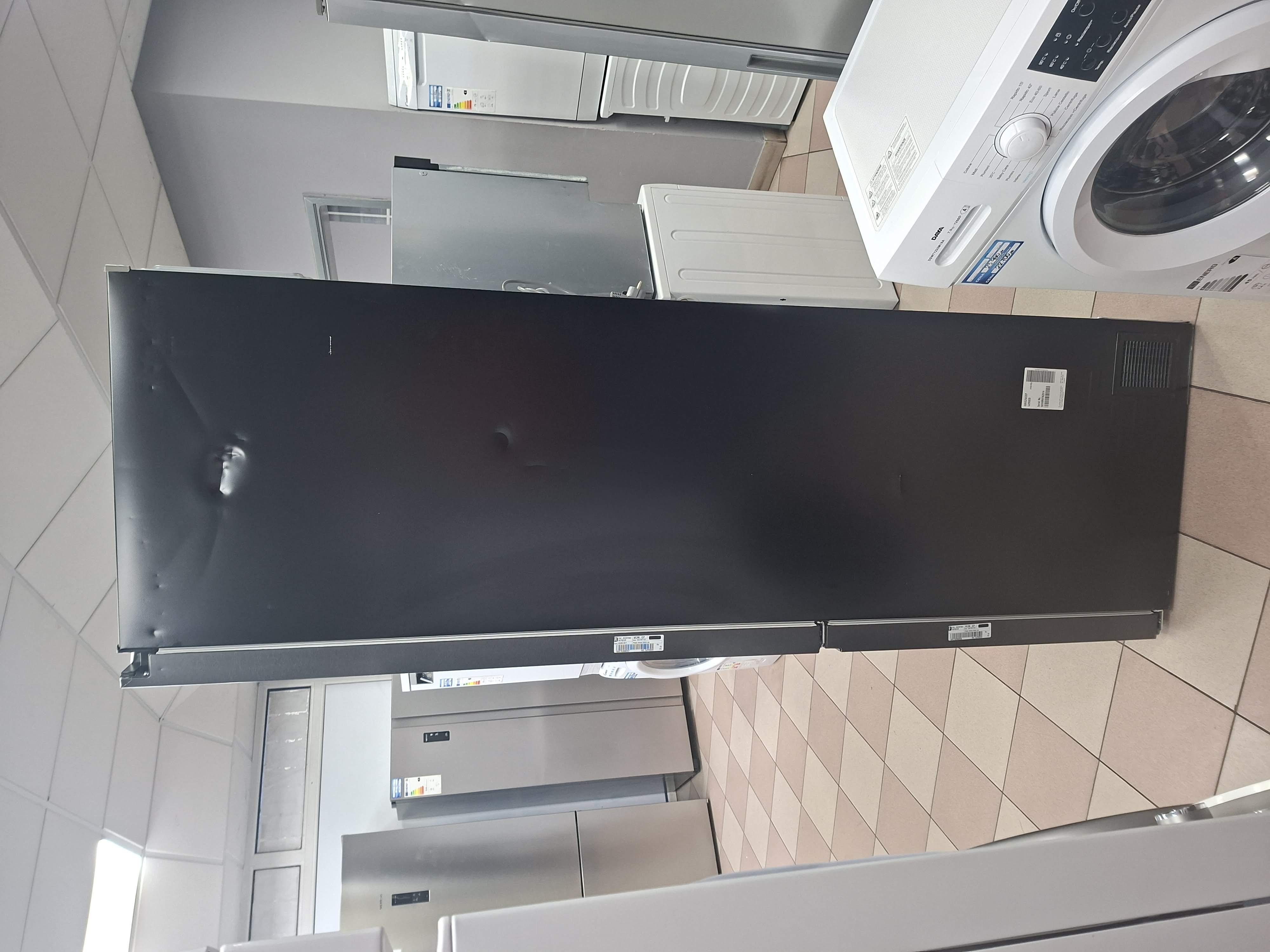 Frižider Lg  GBV5250CEP , 203 cm.