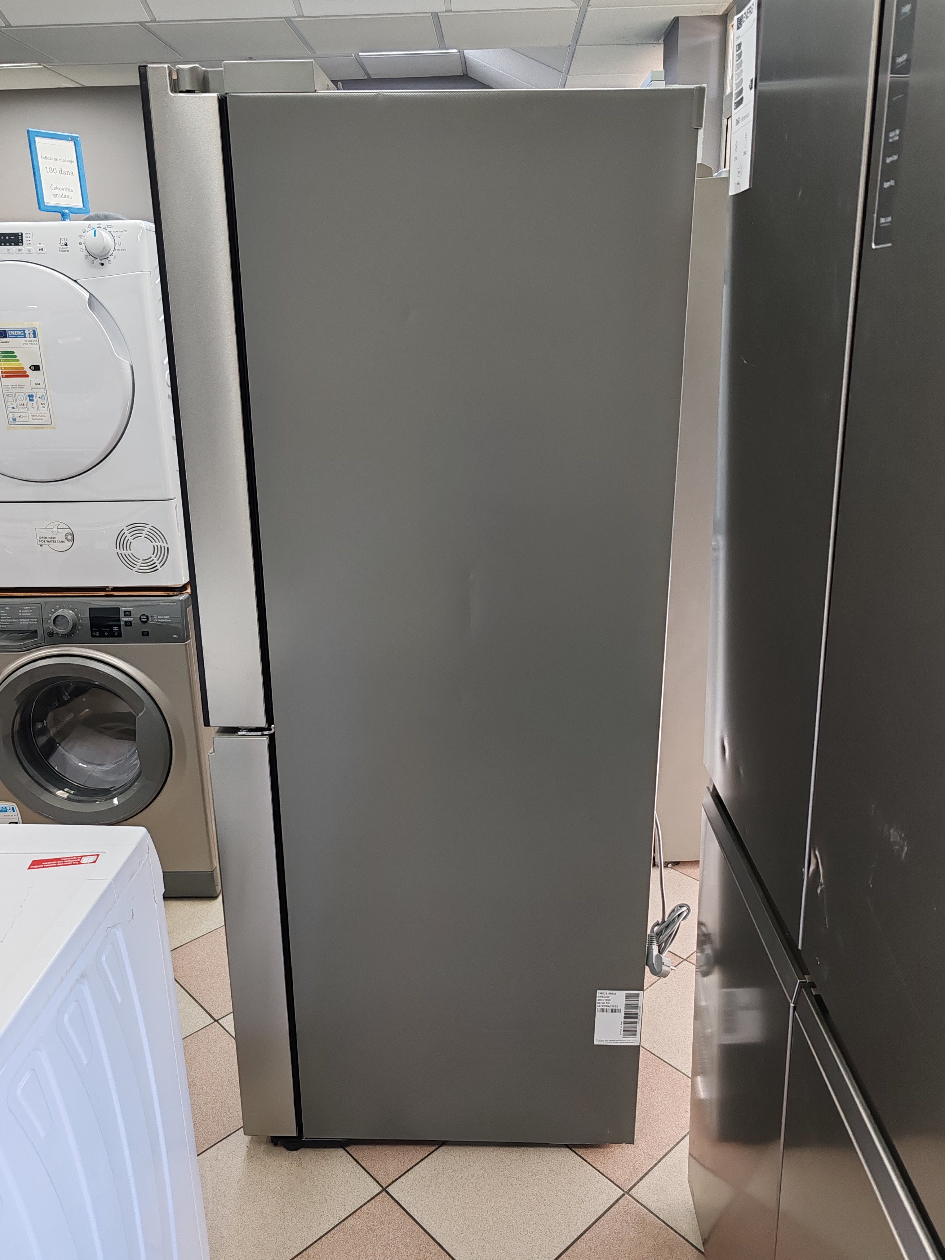 Frižider LG GMG761MBAE, 84cm