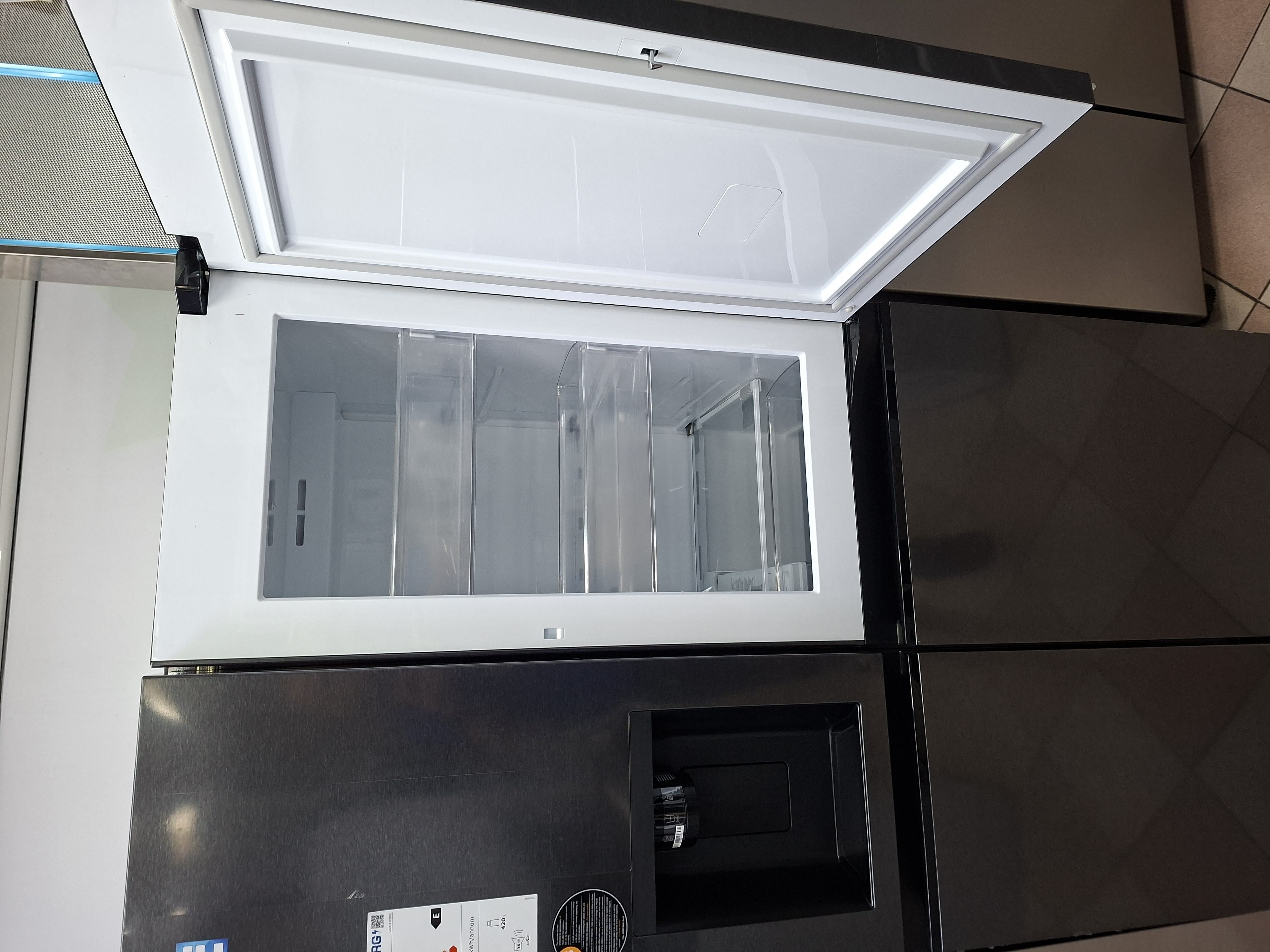 Frižider Lg GSJC41EPPE , Side by Side