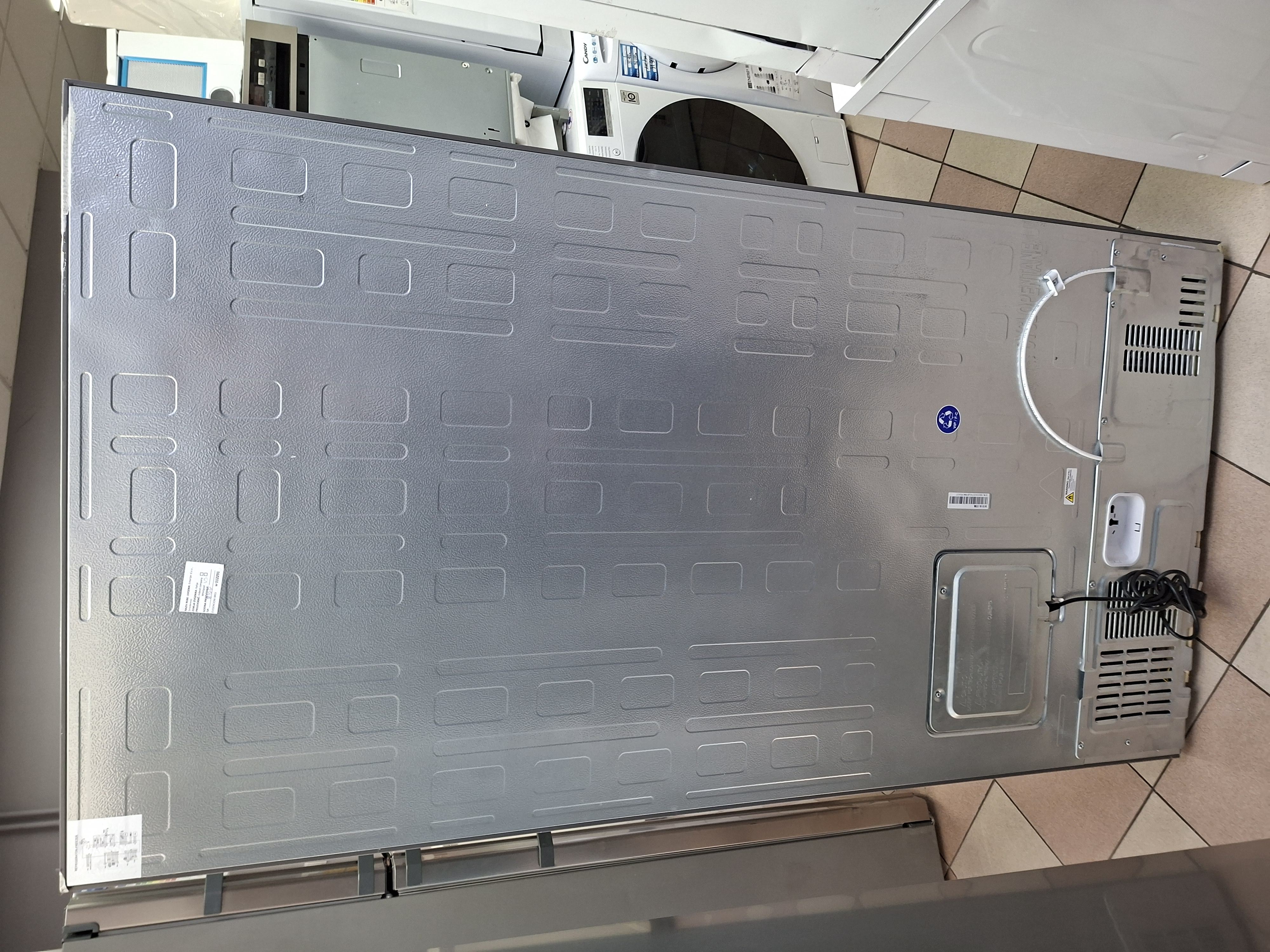 Frižider LG GSM32HSBEH , Side by Side