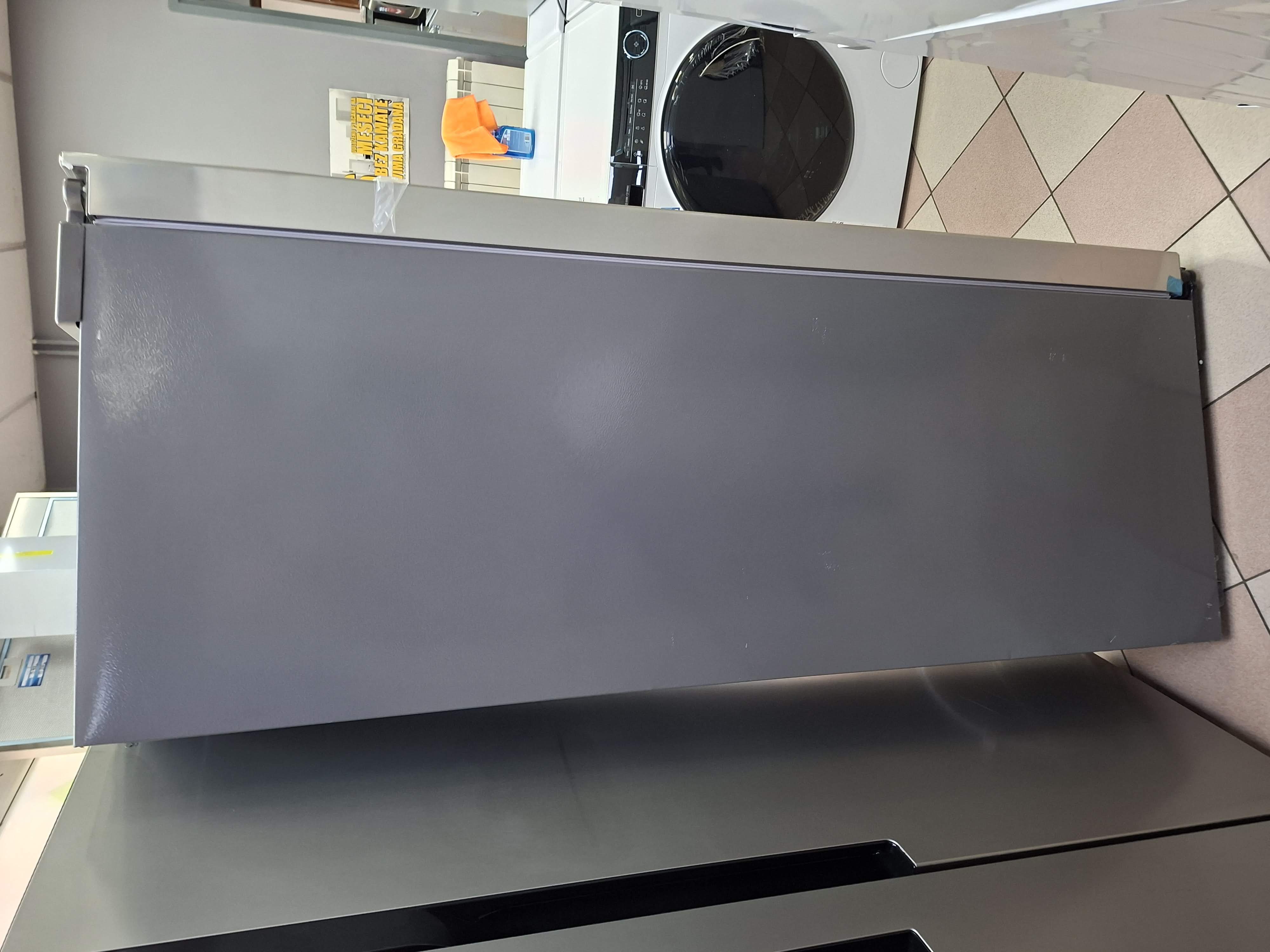 Frižider LG GSM32HSBEH , Side by Side