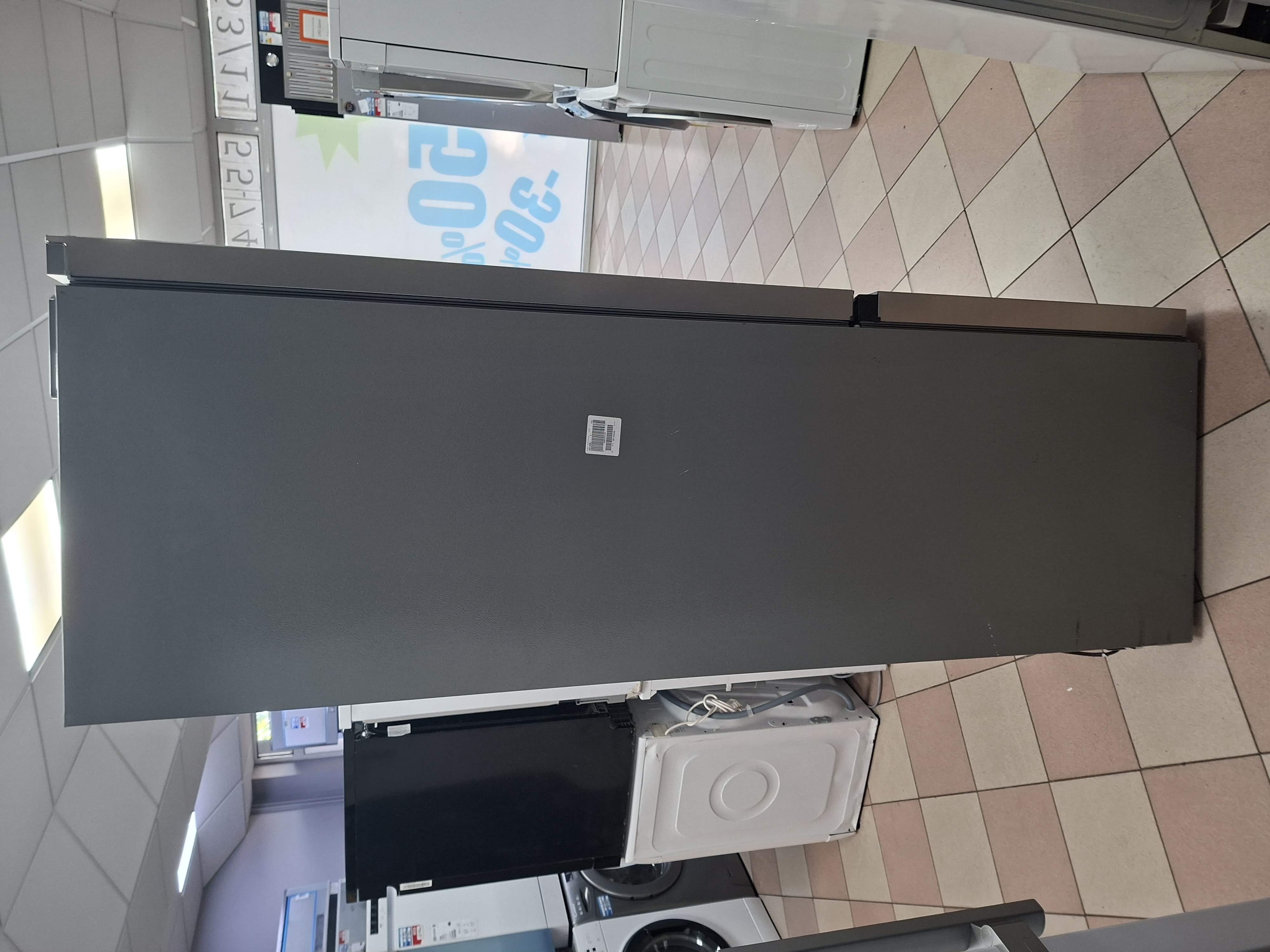 Frižider Midea MERB445MIC46 , 201 cm.