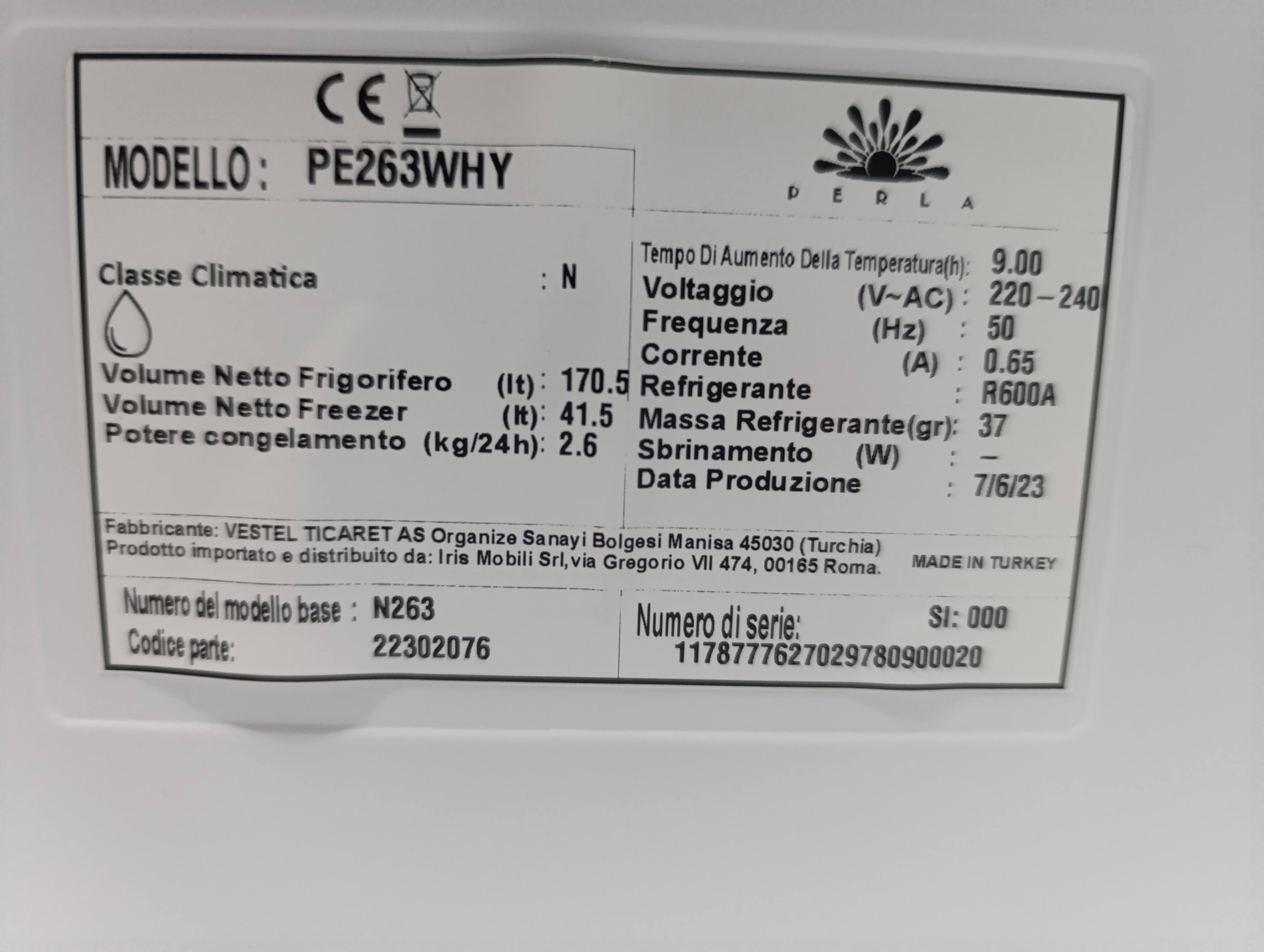 Frižider Perla PE263WHY , 144 cm.