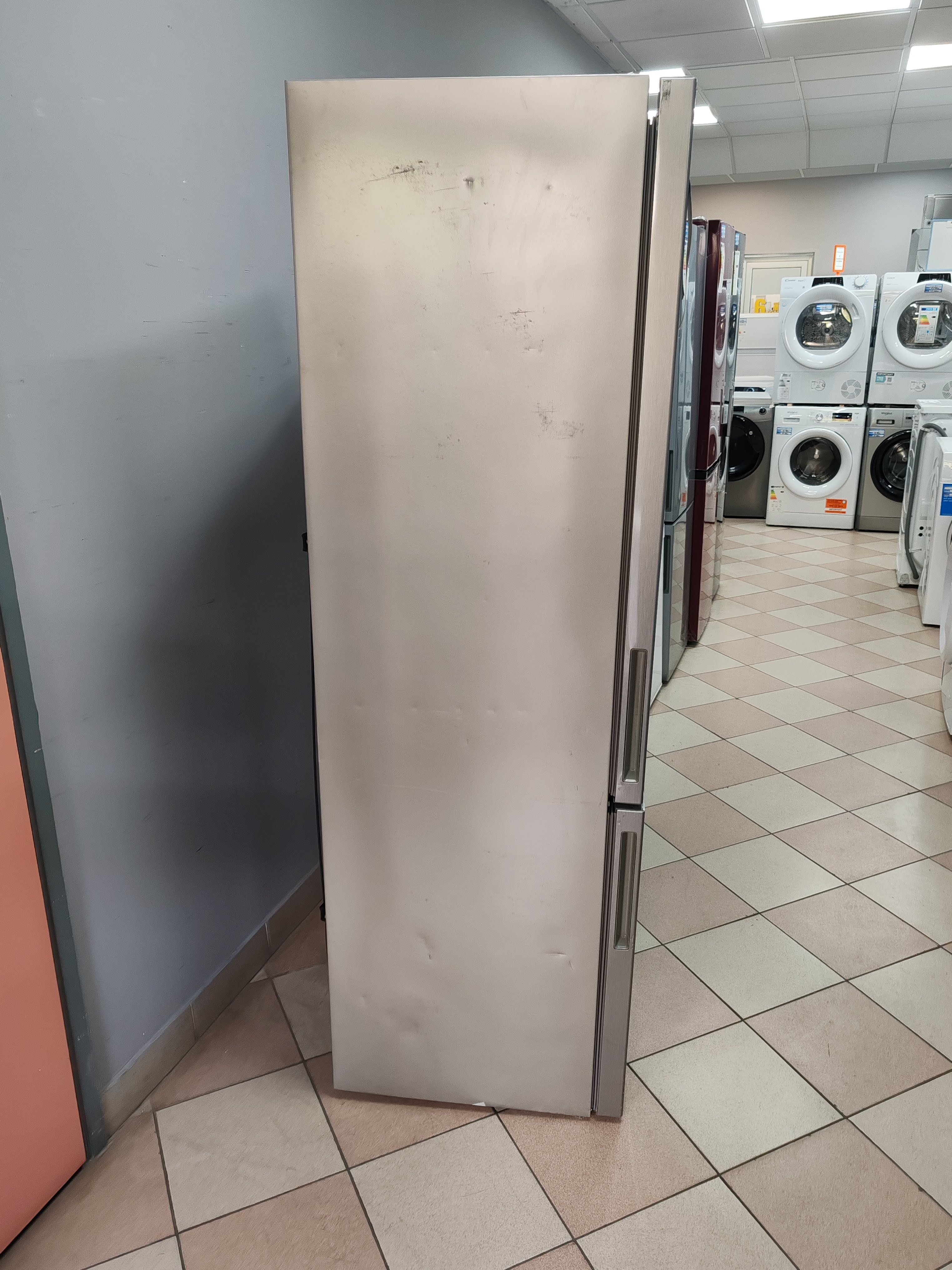 Frižider Perla PE286XLY (2), 180 cm.