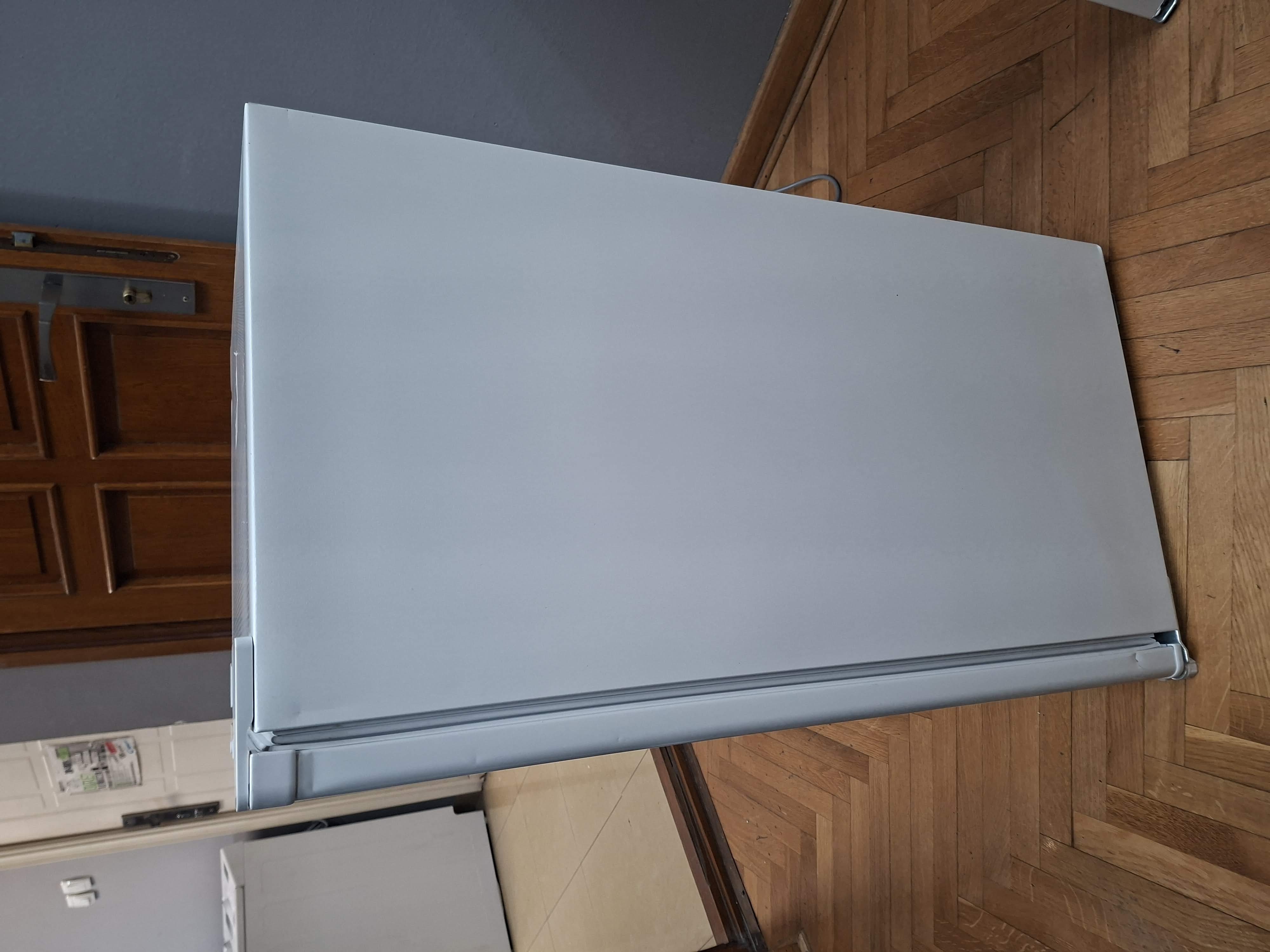 Frižider Privileg  PR48RM 112W , 85 cm