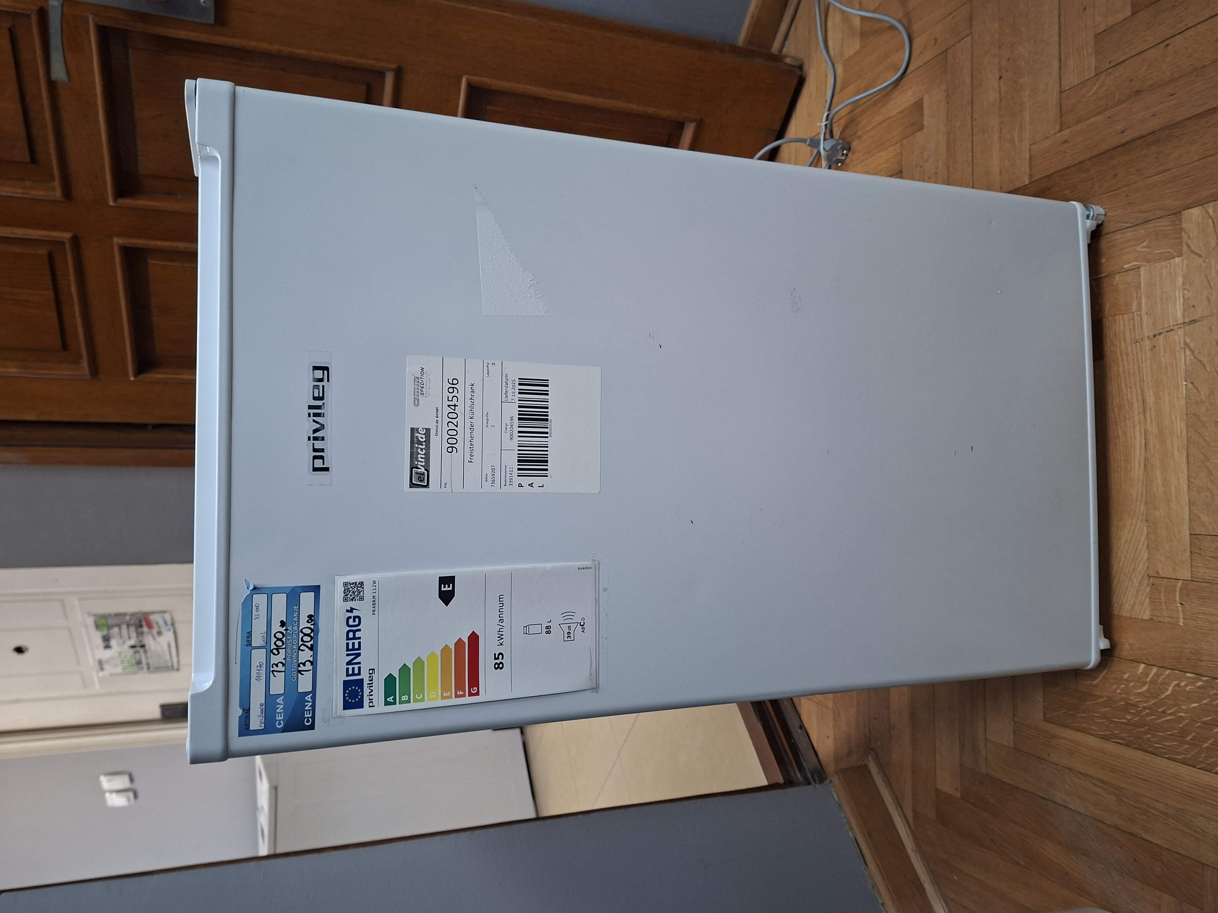 Frižider Privileg  PR48RM 112W , 85 cm