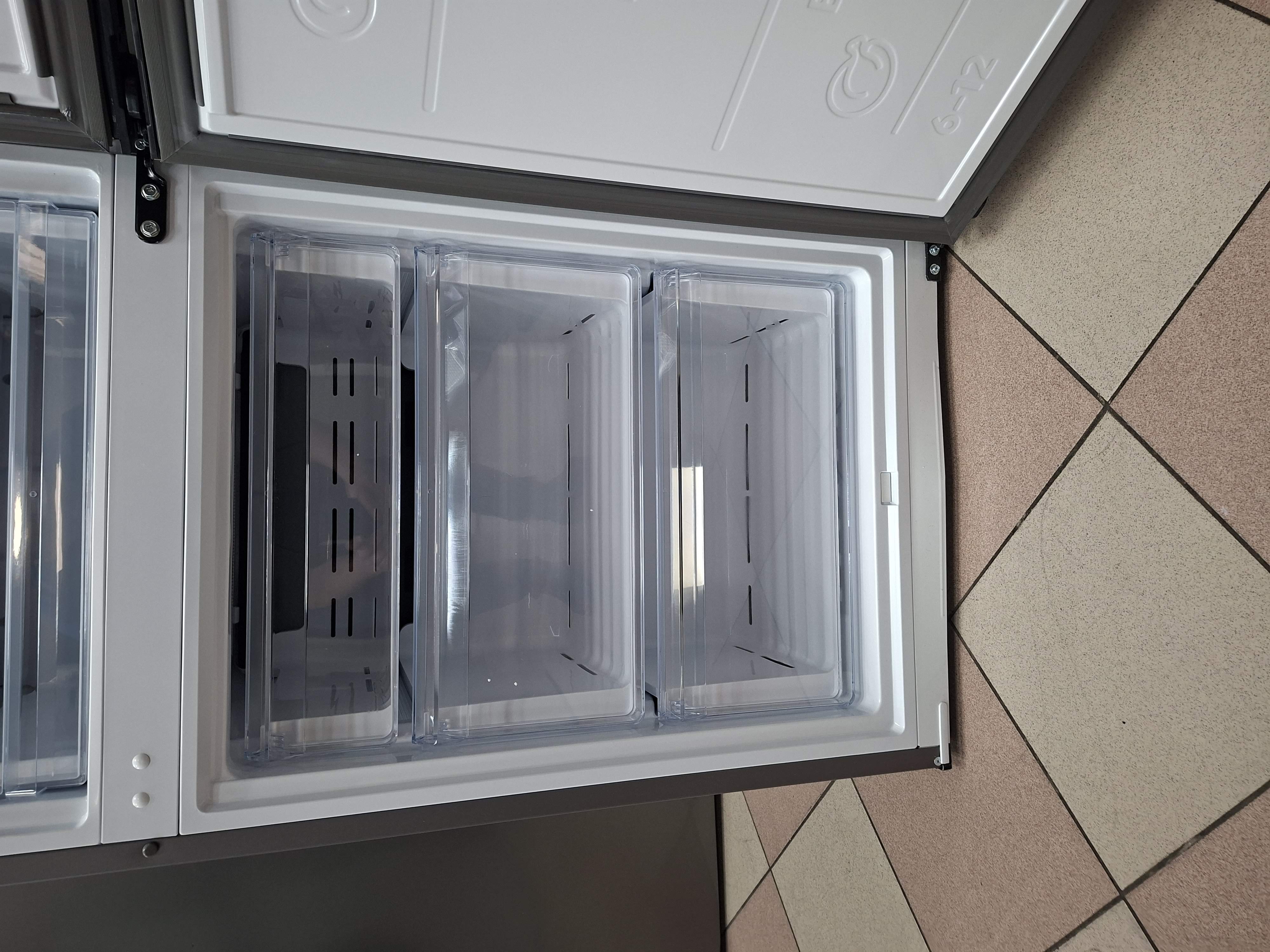 Frižider Samsung RB38C607AB1 (2), 203 cm