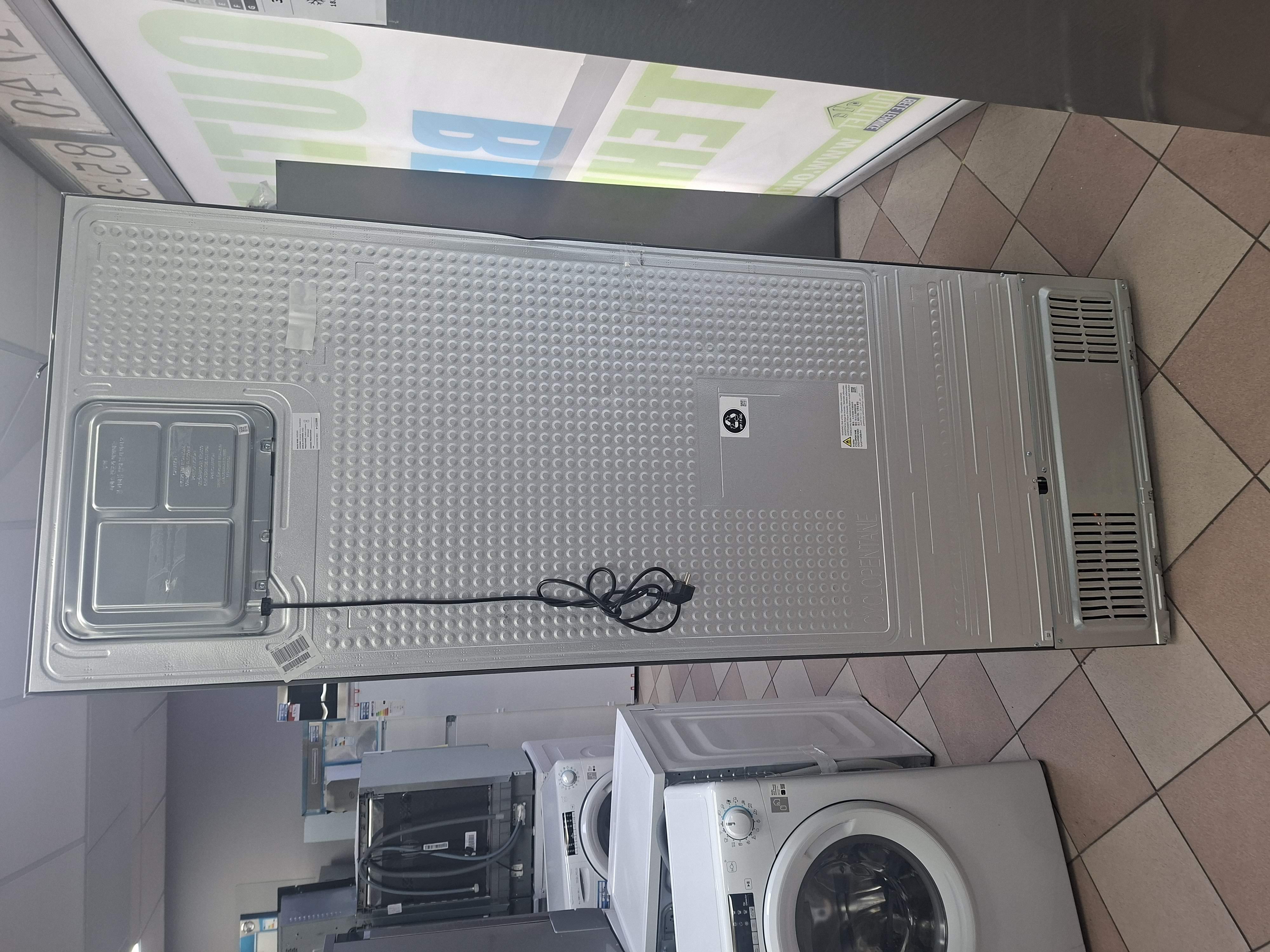 Frižider Samsung RB53DG706AS9, 203x76 cm