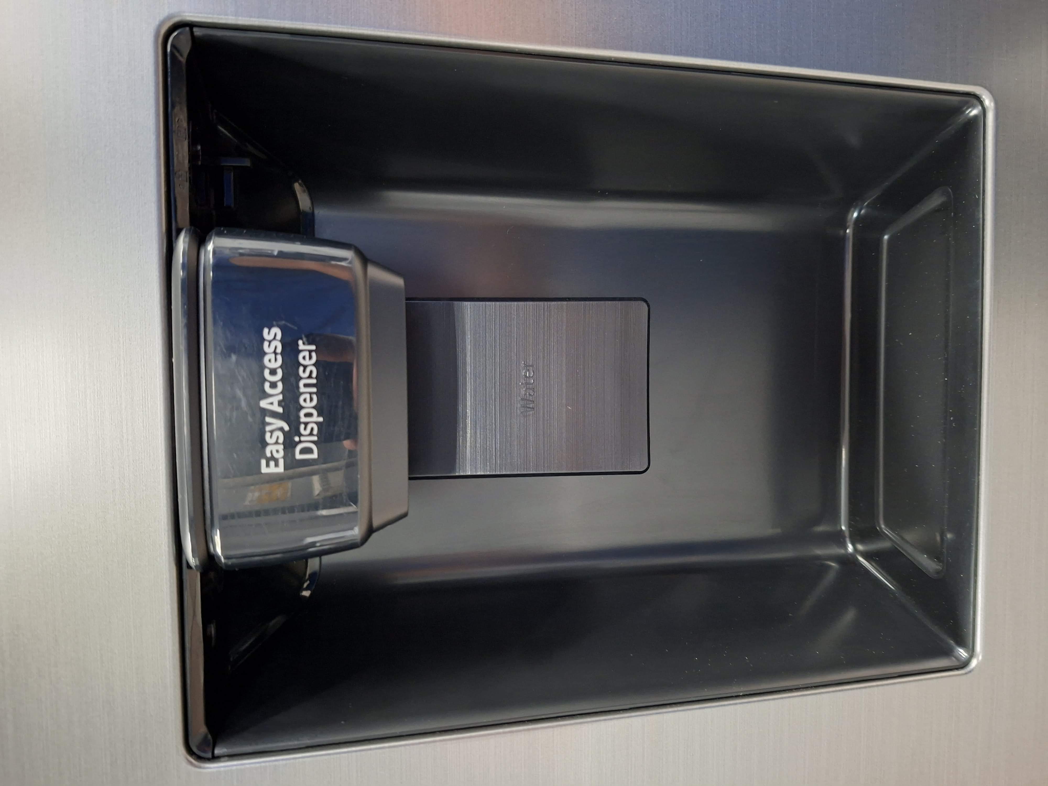 Frižider Samsung RF50C530ES9, 82 cm.