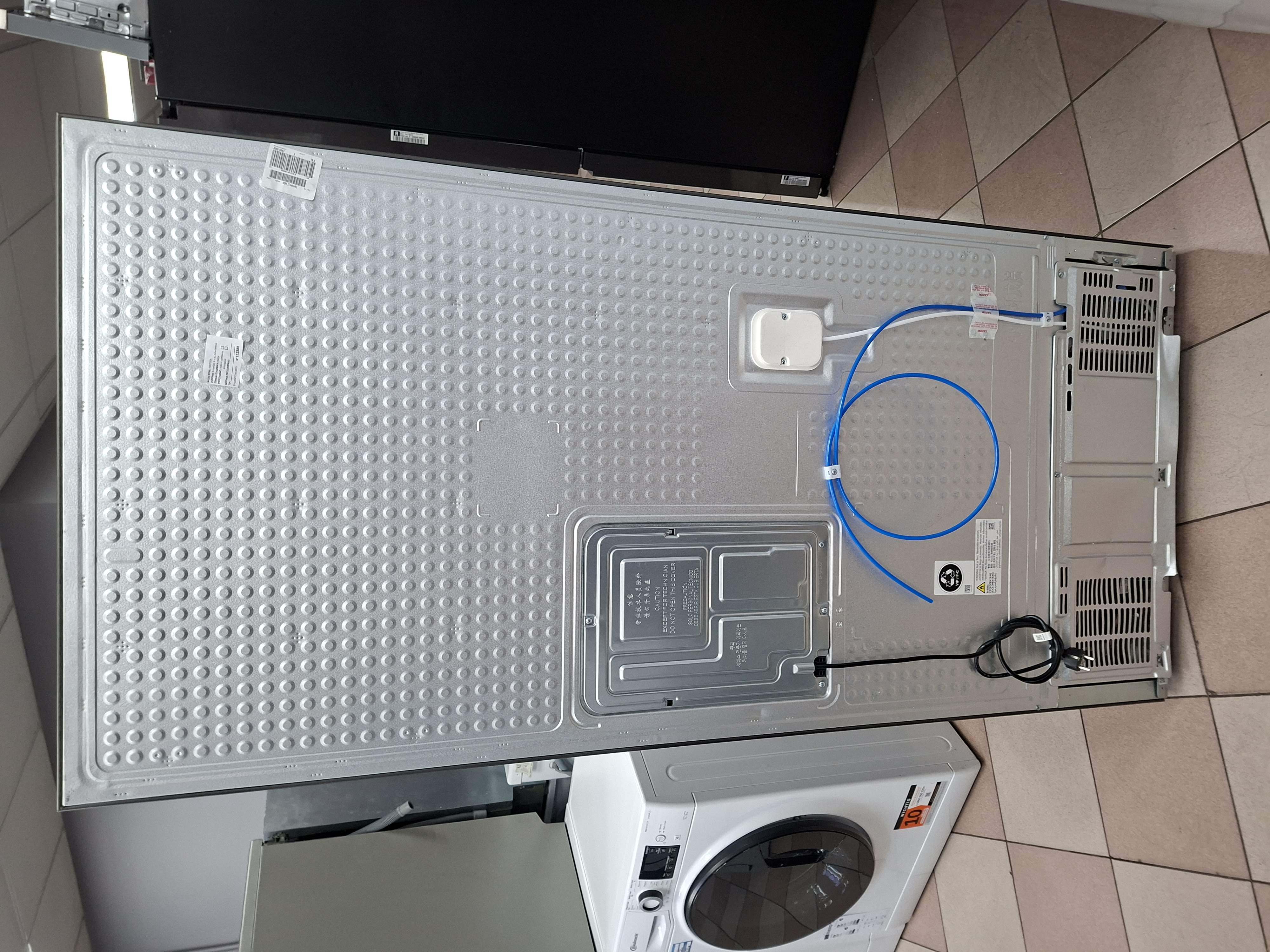 Frižider Samsung RF50C530ES9, 82 cm.