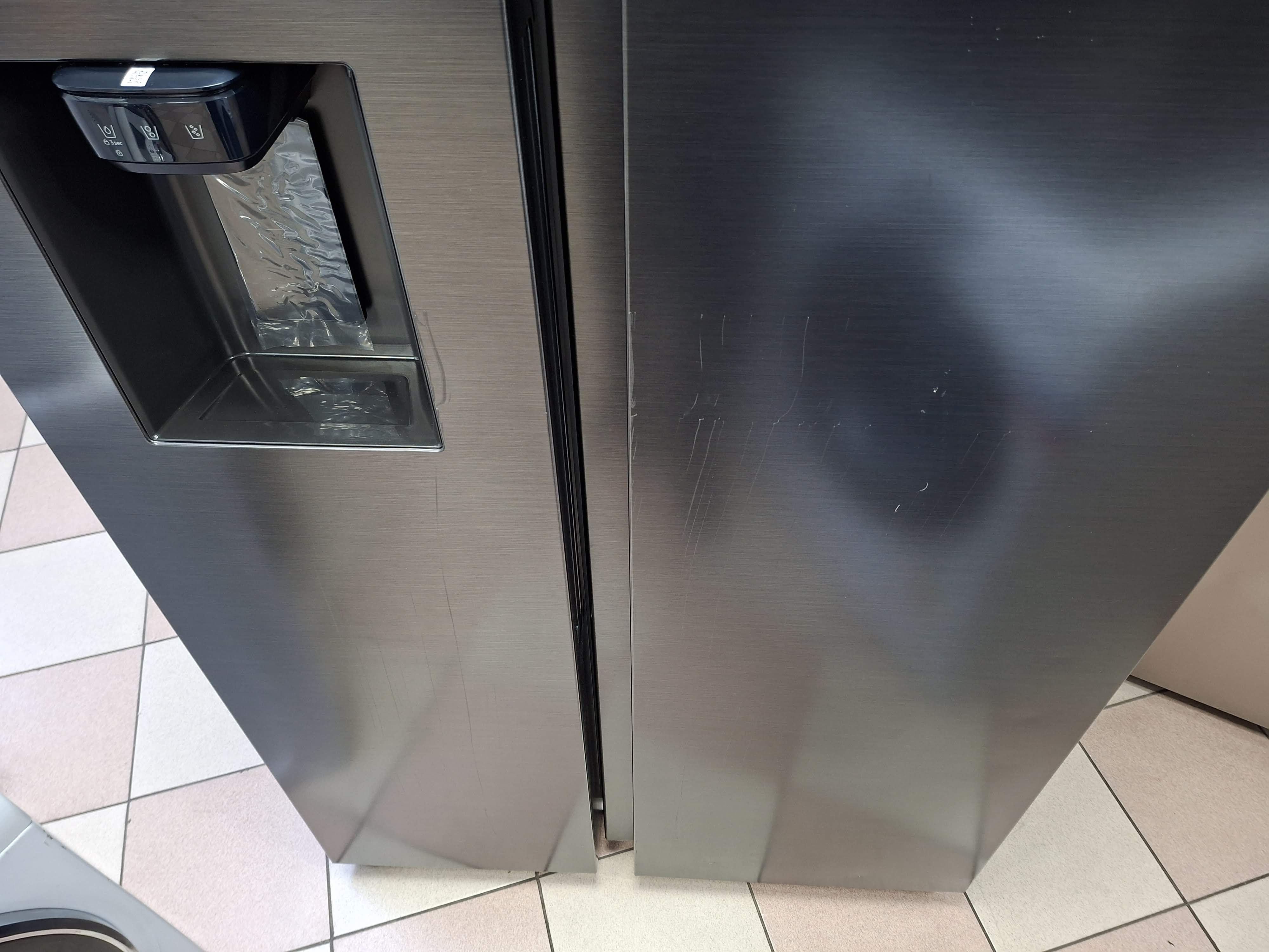 Frižider Samsung RS70F66KBF, Side by Side