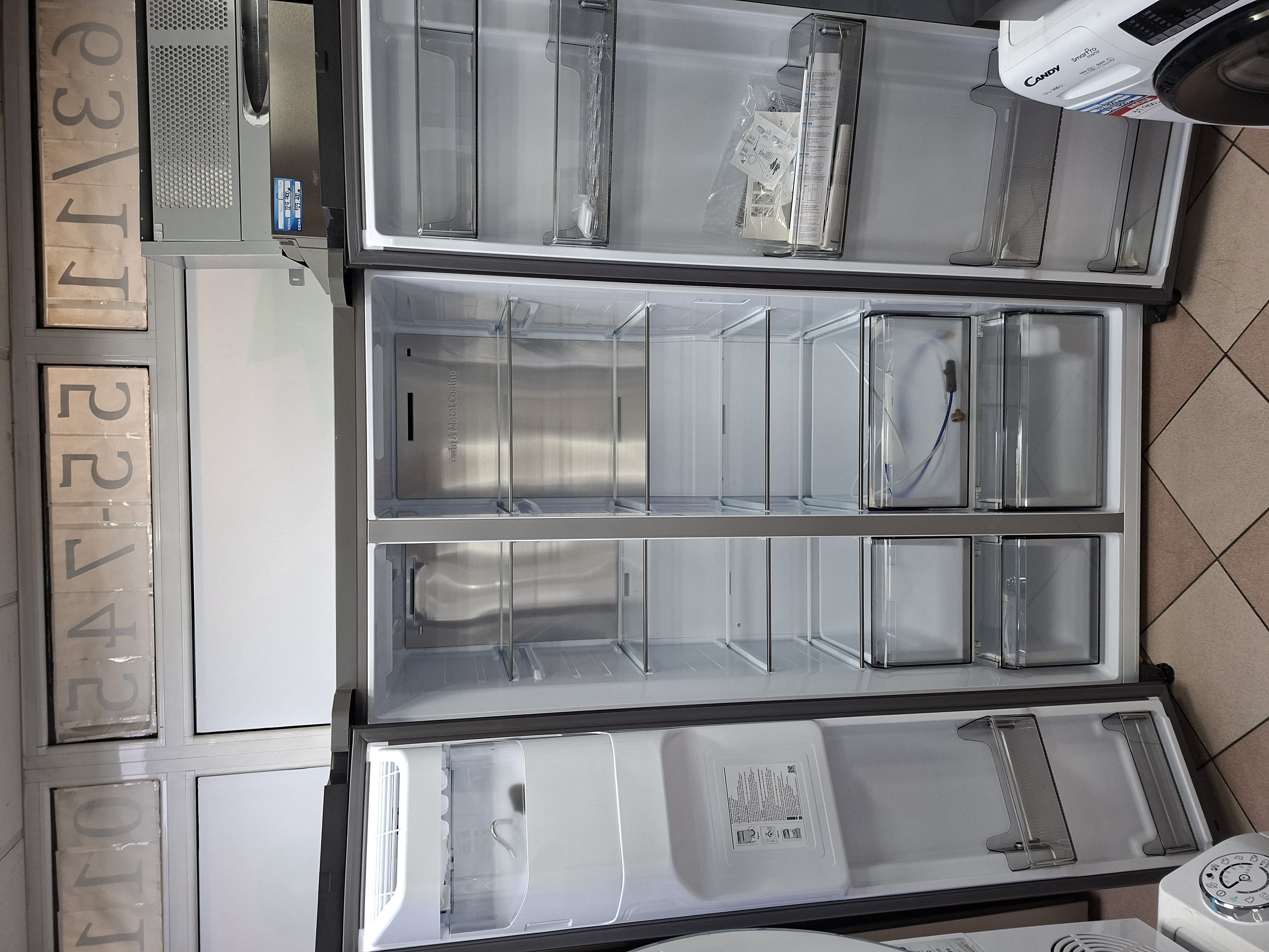 Frižider Samsung RS70F66KBF, Side by Side