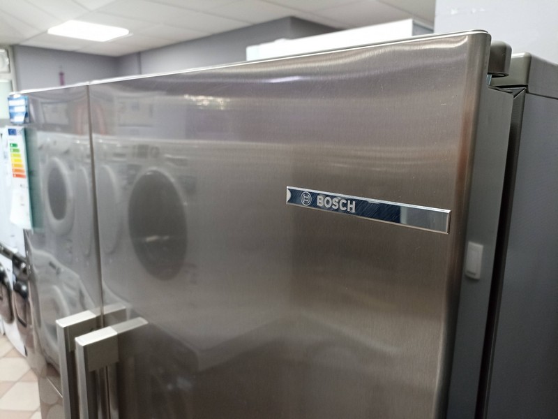 Frižider Side by Side Bosch KAN93VIFP