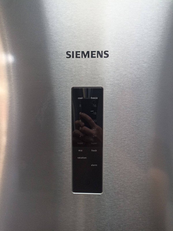 Frižider Siemens KG49NAIBT, 203 cm