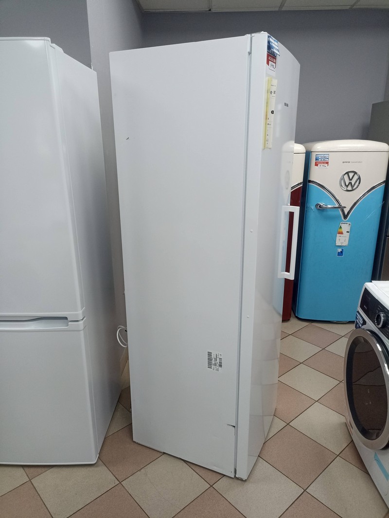 Frizider Simens KS36VVWEP , 186 cm.