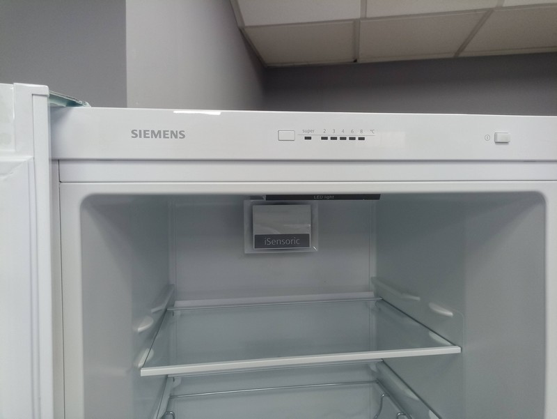 Frizider Simens KS36VVWEP , 186 cm.