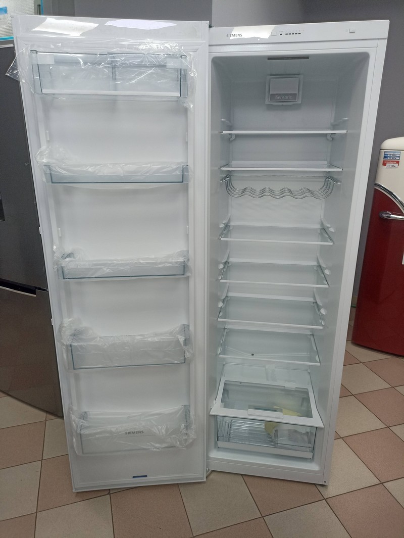 Frizider Simens KS36VVWEP , 186 cm.